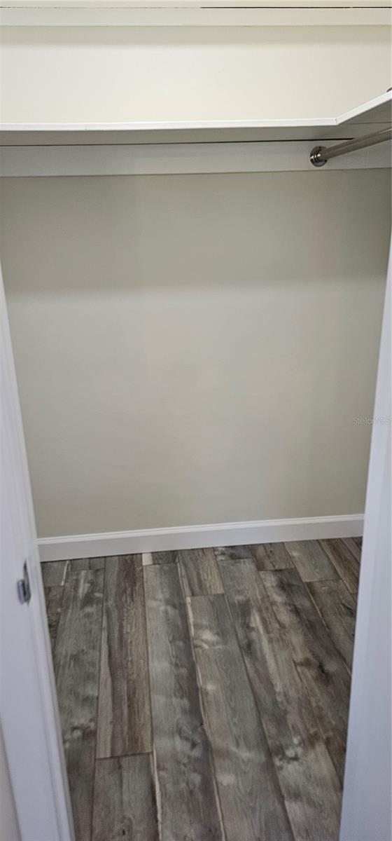 1329 Fairfield Dr Property Photo 8