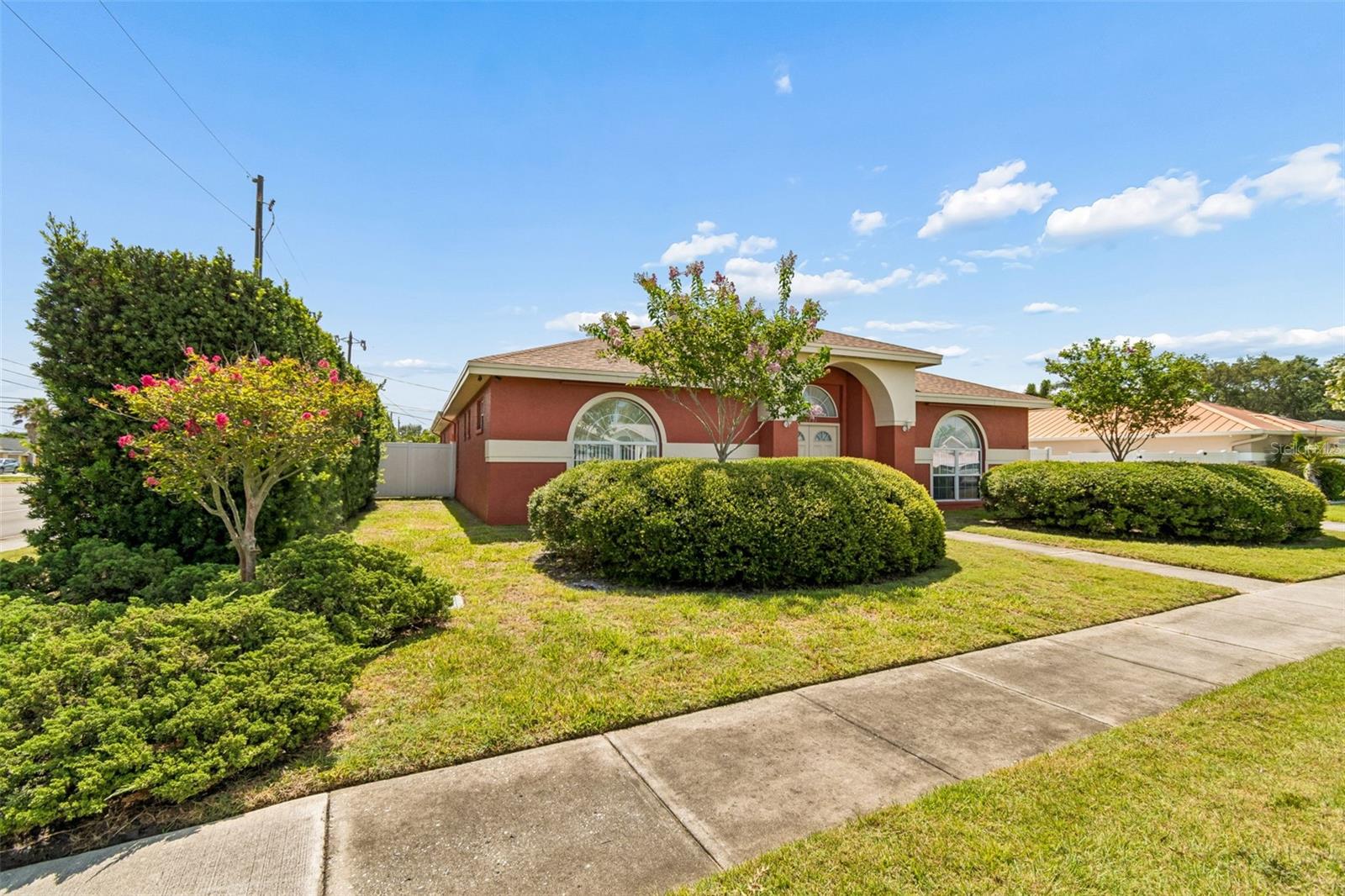 7791 Carver Ct Property Photo 6