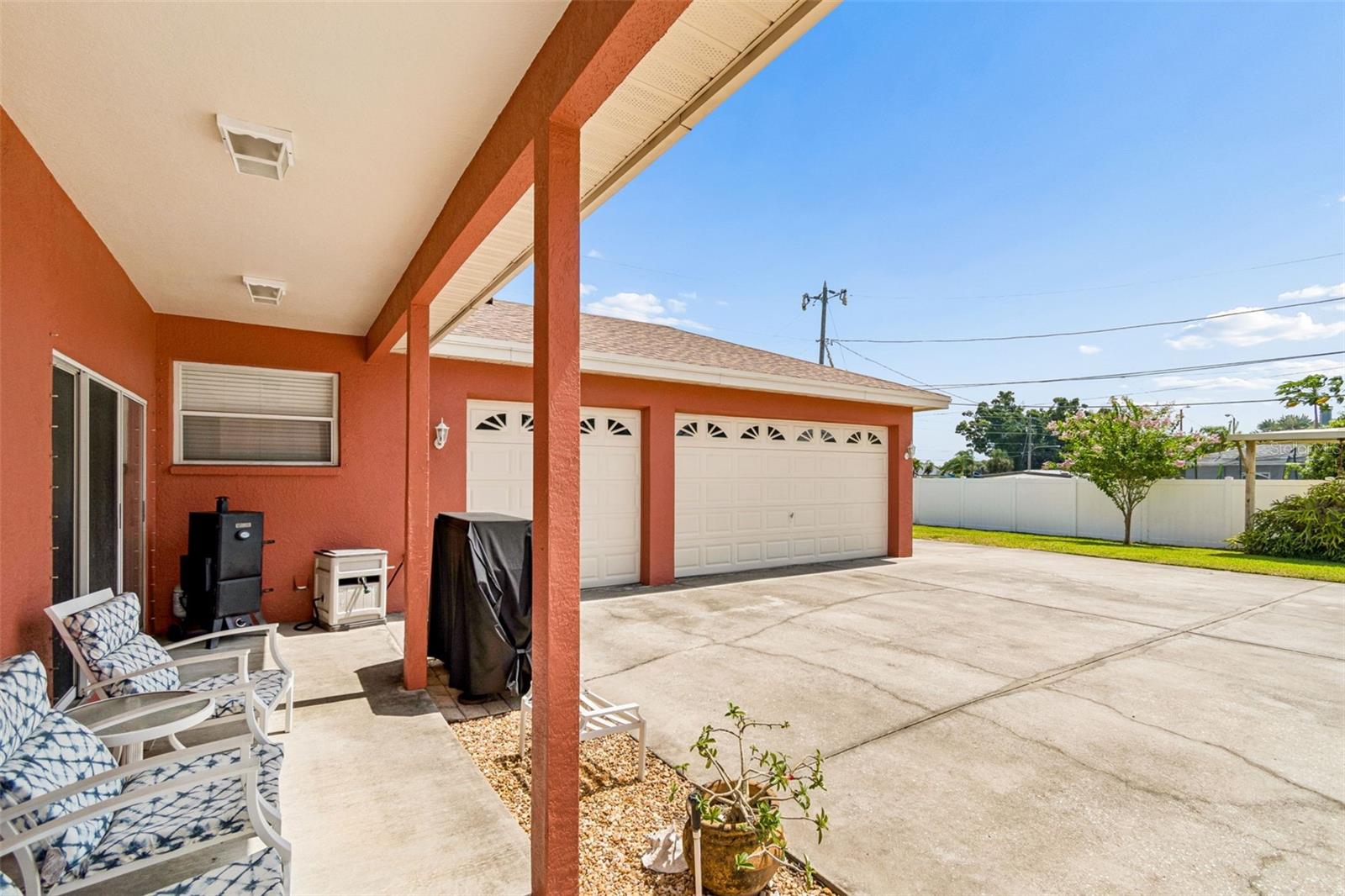 7791 Carver Ct Property Photo 44