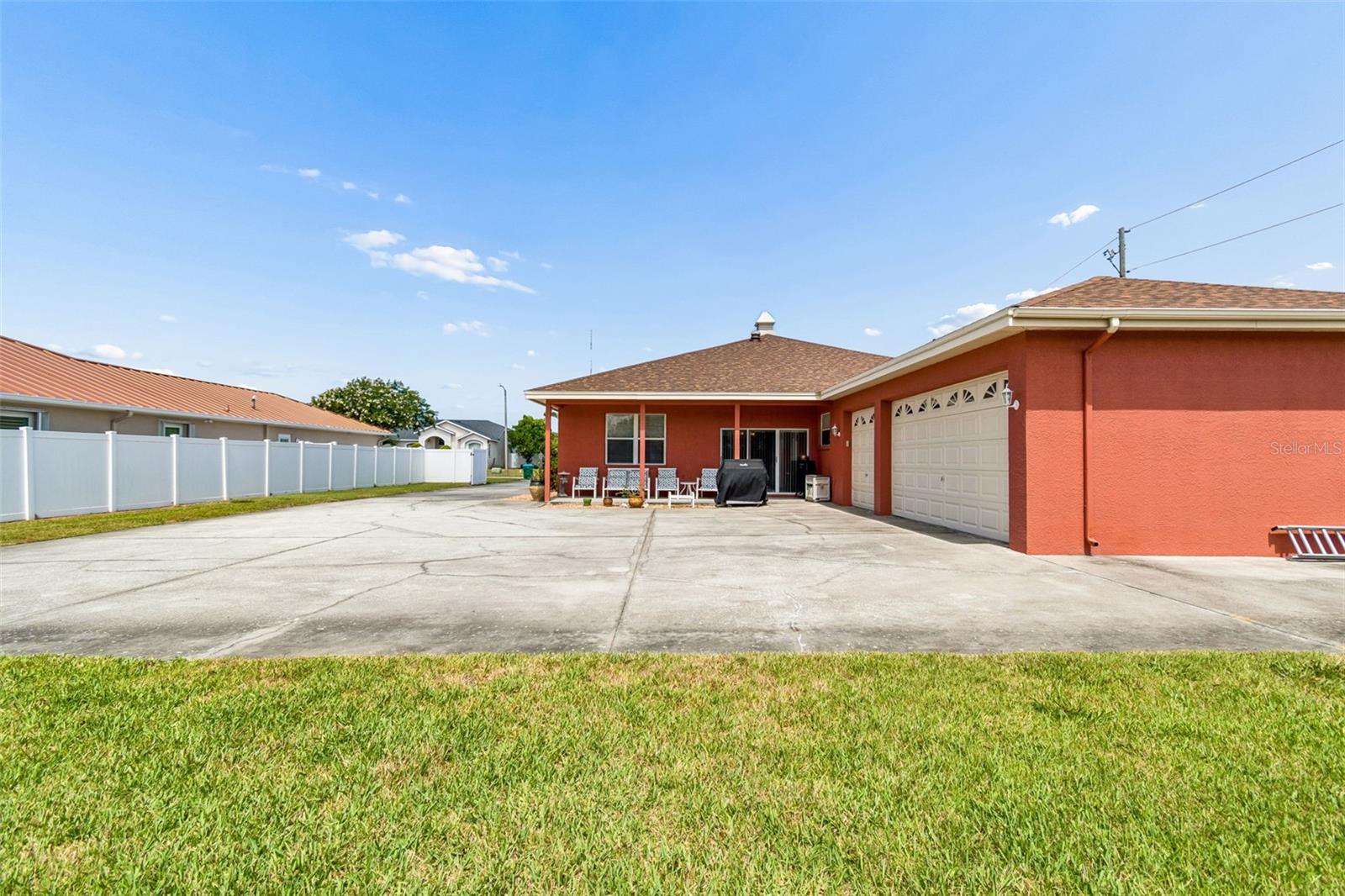 7791 Carver Ct Property Photo 46
