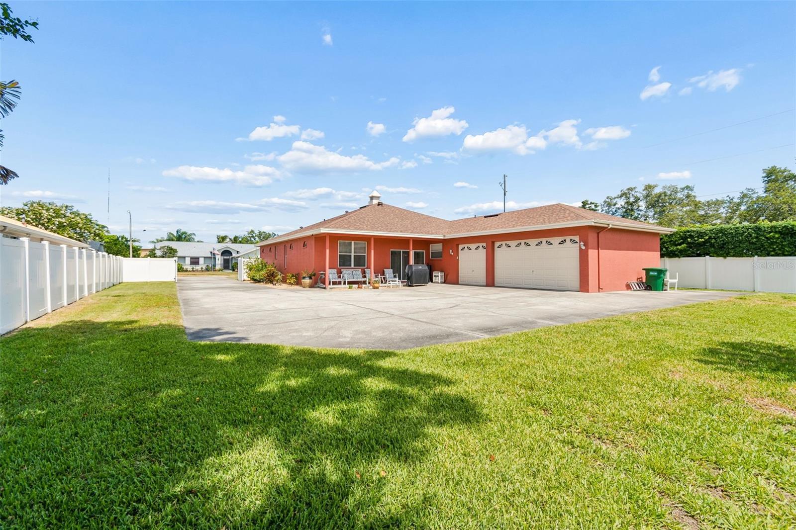 7791 Carver Ct Property Photo 47