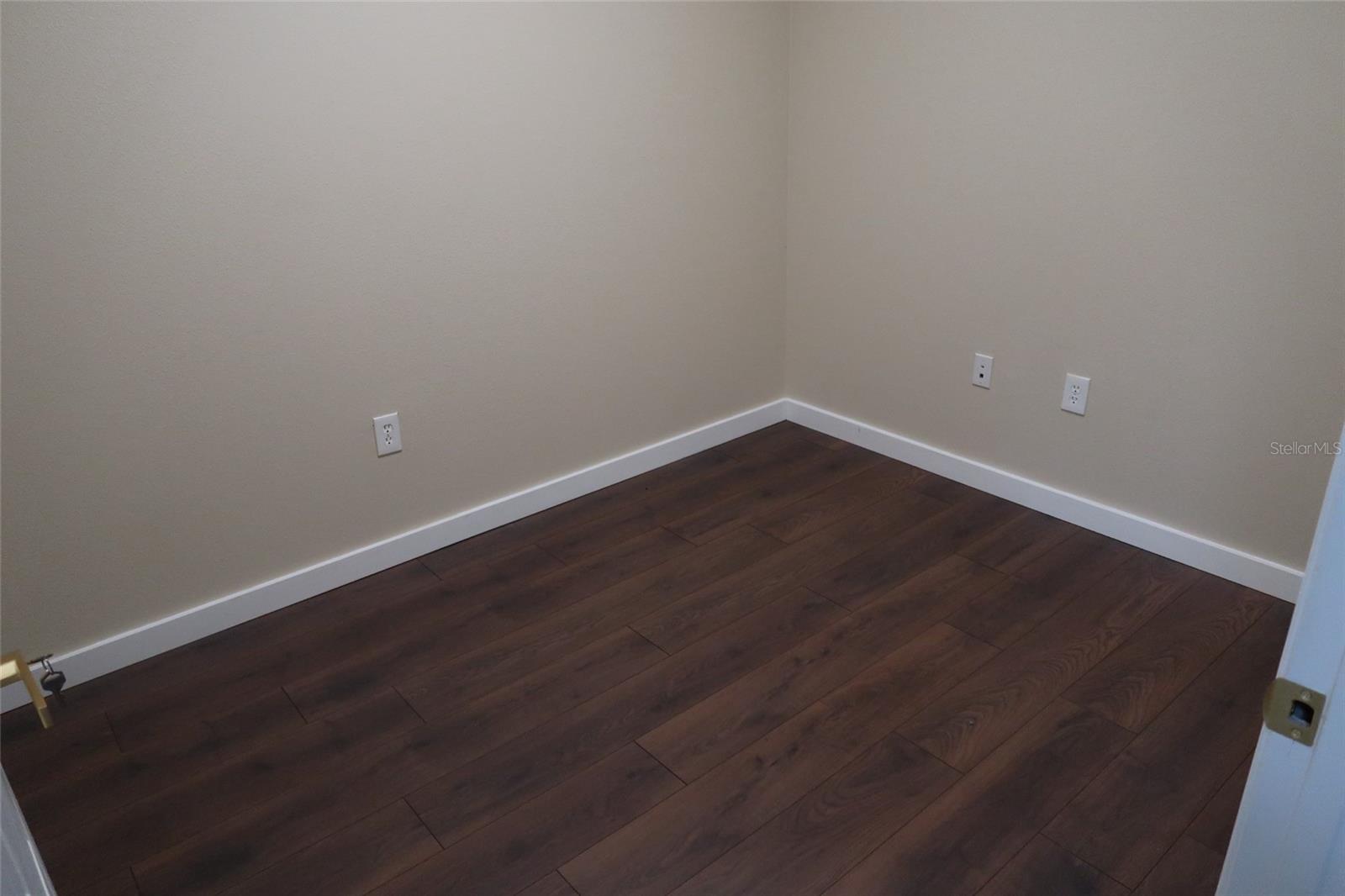 448 S Alafaya Trl #4 Property Photo 8