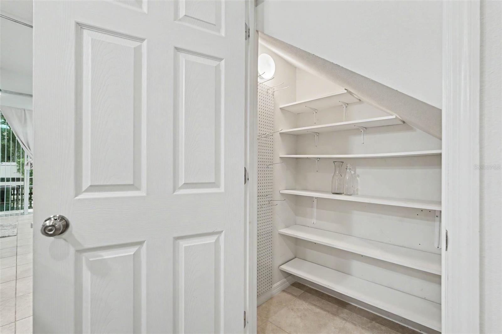 5374 Sylvester Loop Property Photo 9