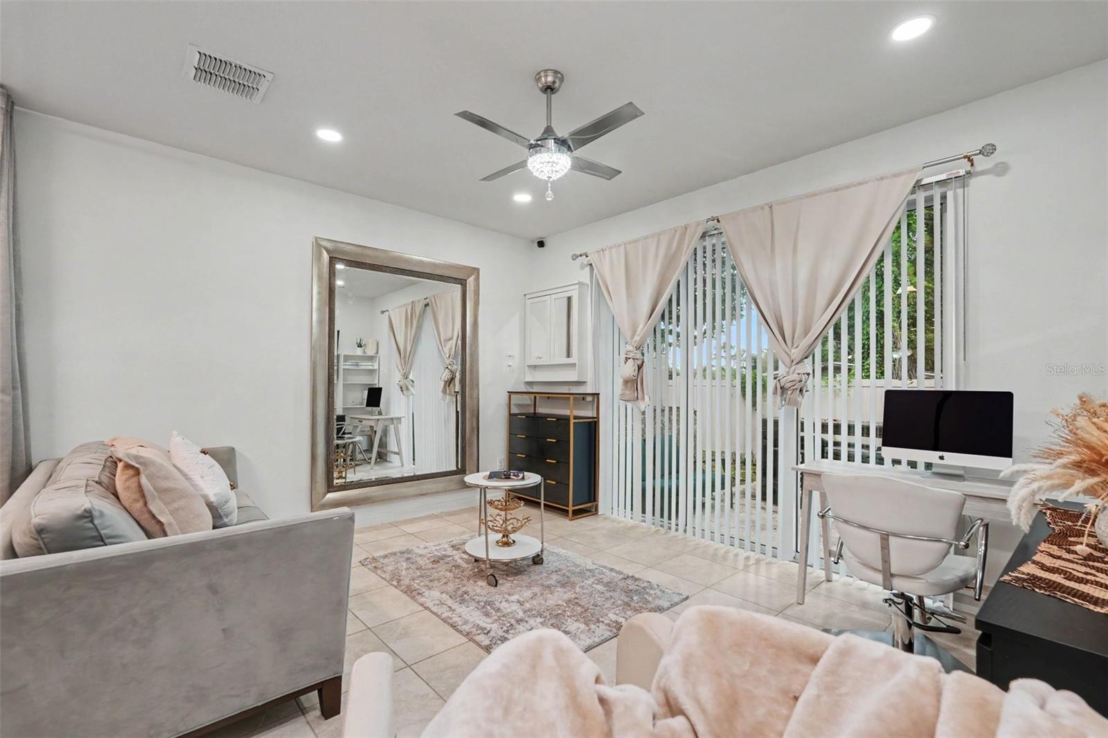 5374 Sylvester Loop Property Photo 15