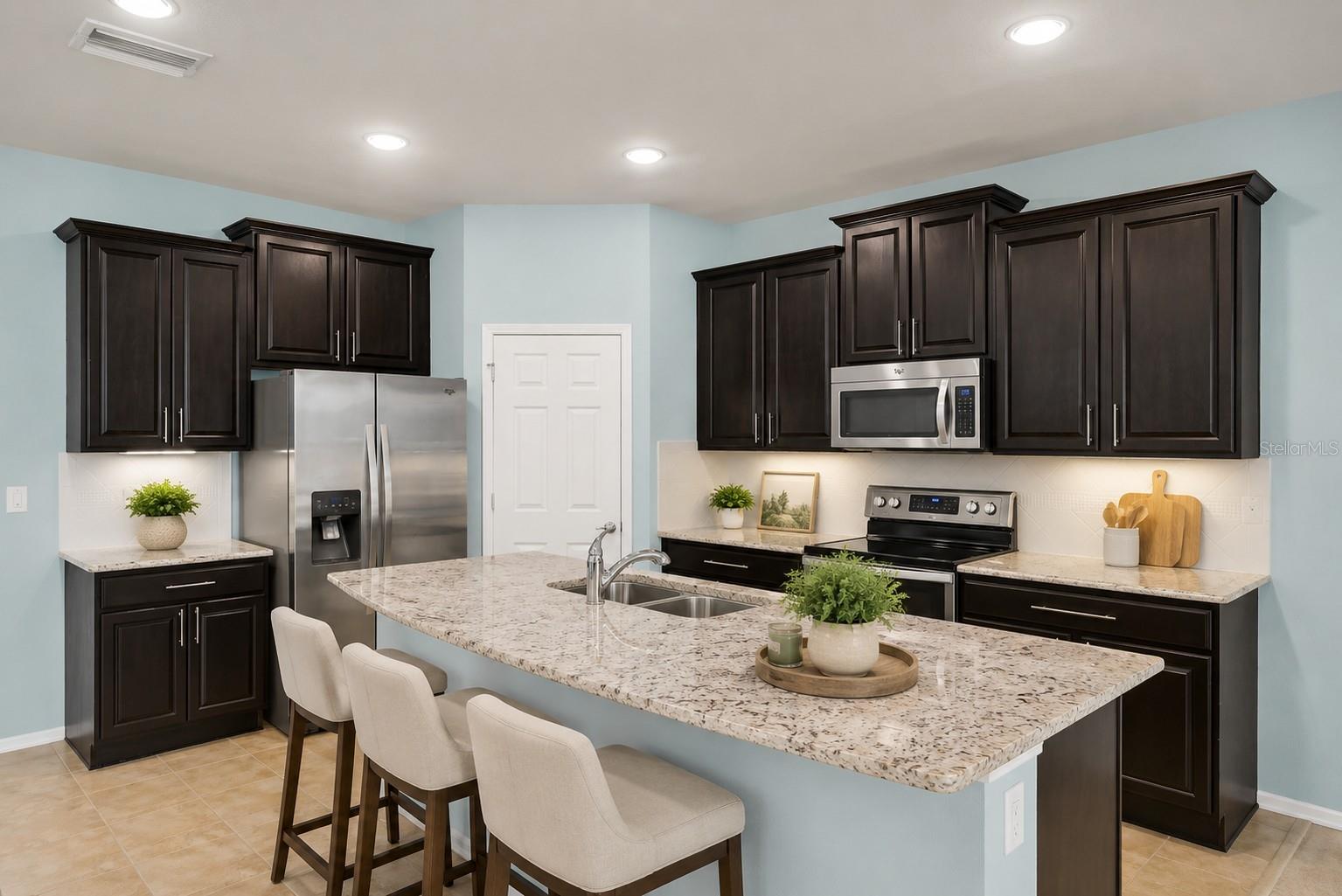 4958 White Sanderling Ct Property Photo 9