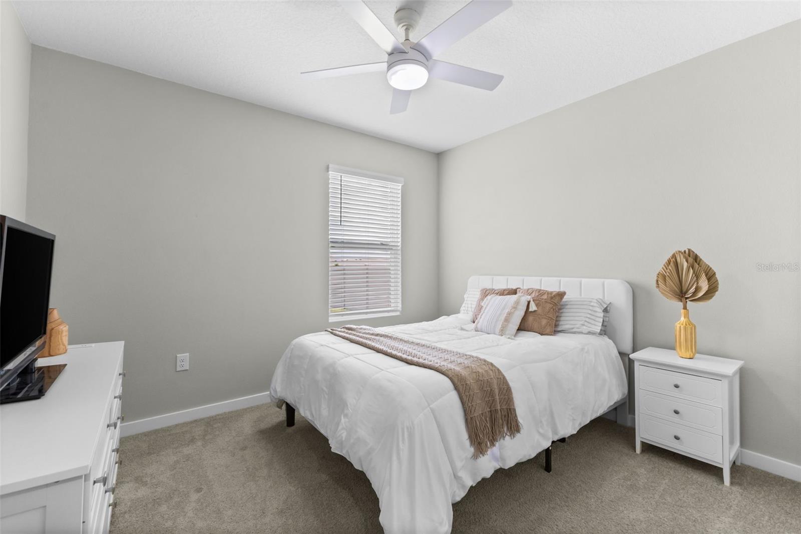 9728 Crescent Ray Dr Property Photo 53