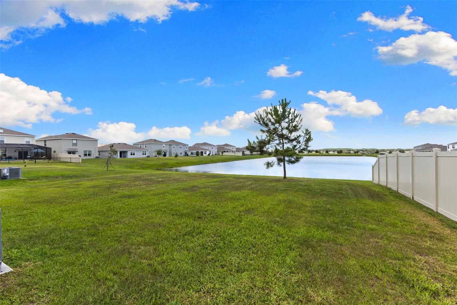 9728 Crescent Ray Dr Property Photo 61