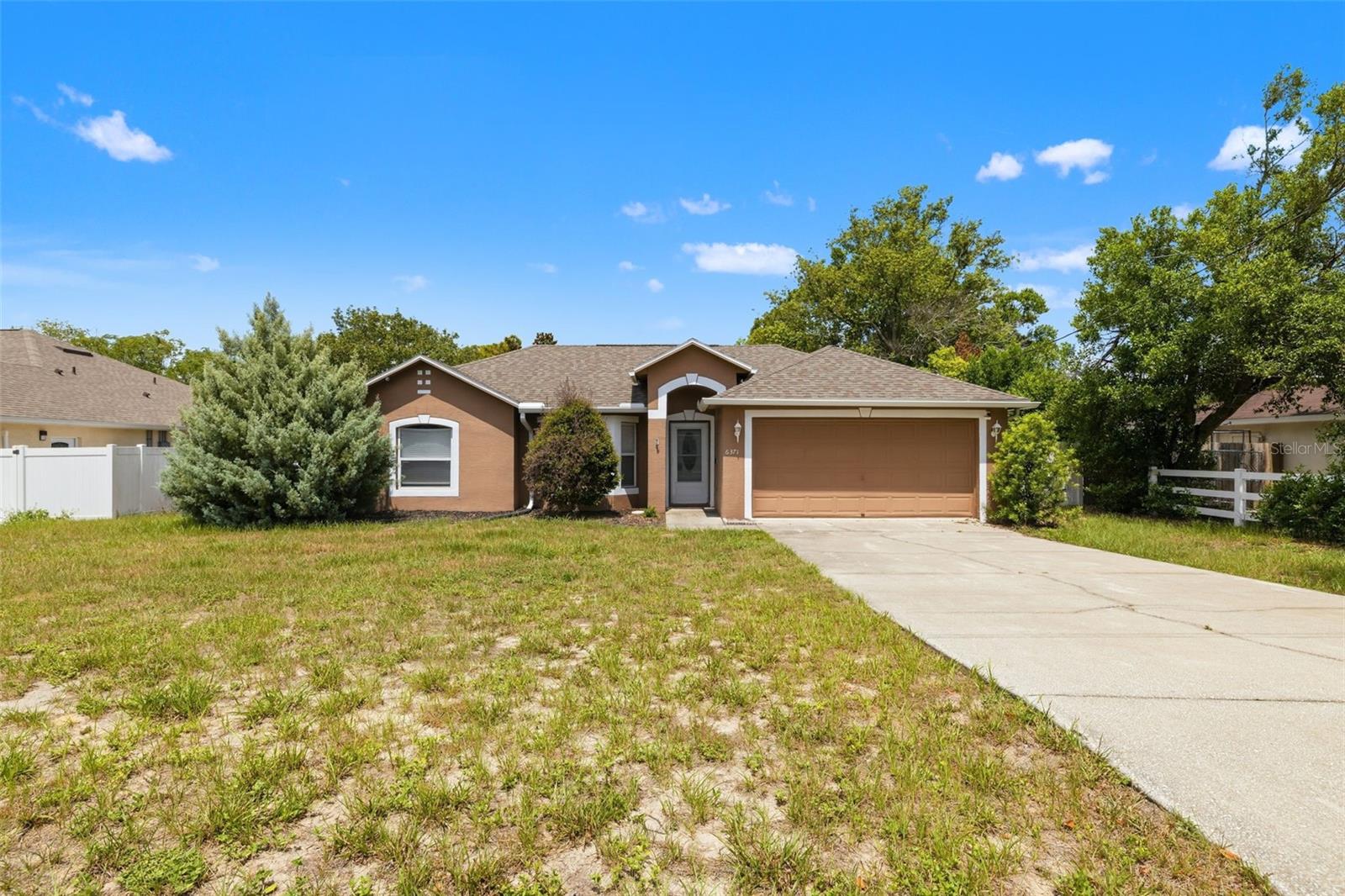 6371 SHADYDALE AVE Property Photo 1