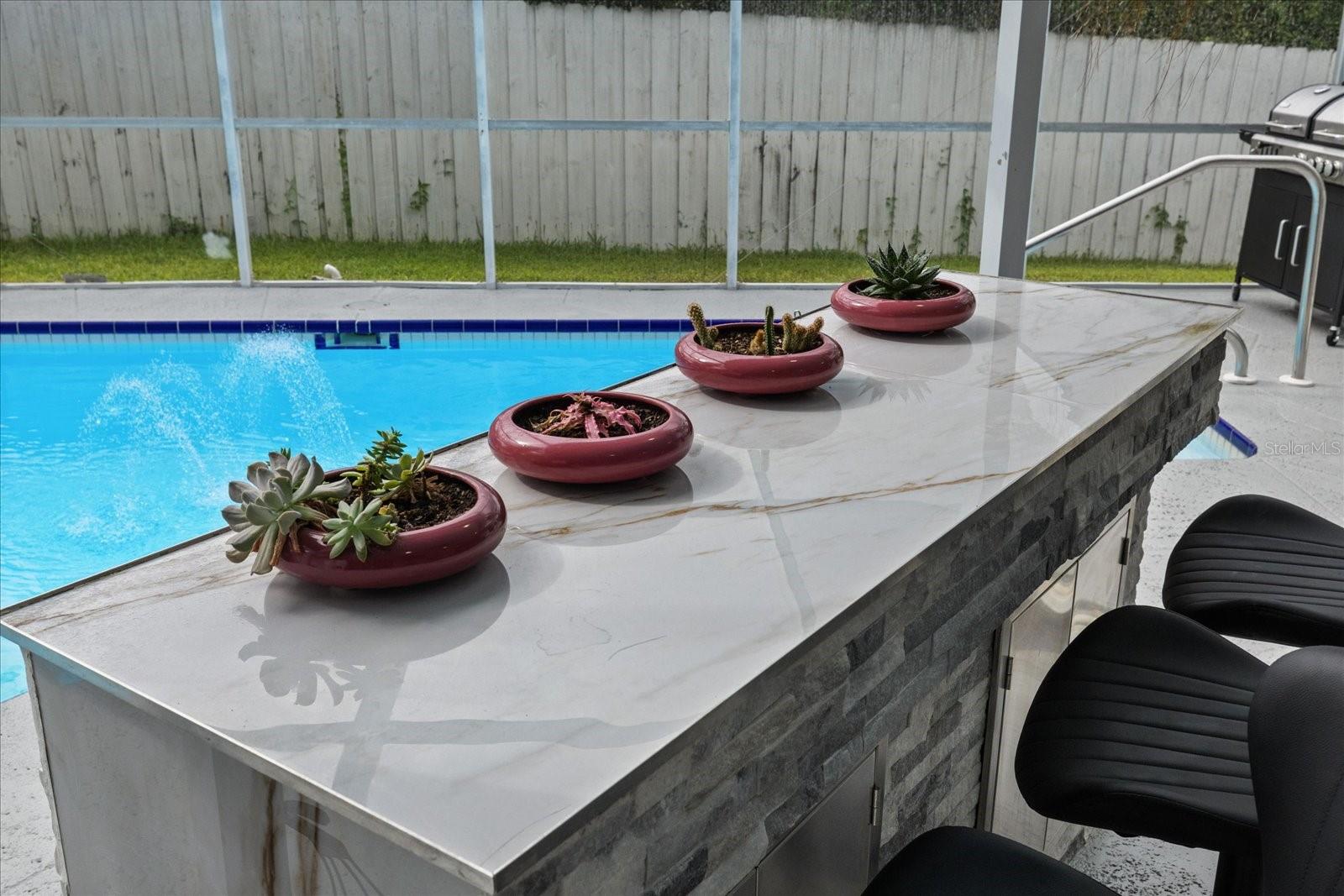 13528 Woodside Dr Property Photo 50