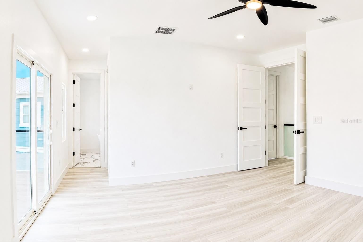 6510 Simone Shores Cir Property Photo 5