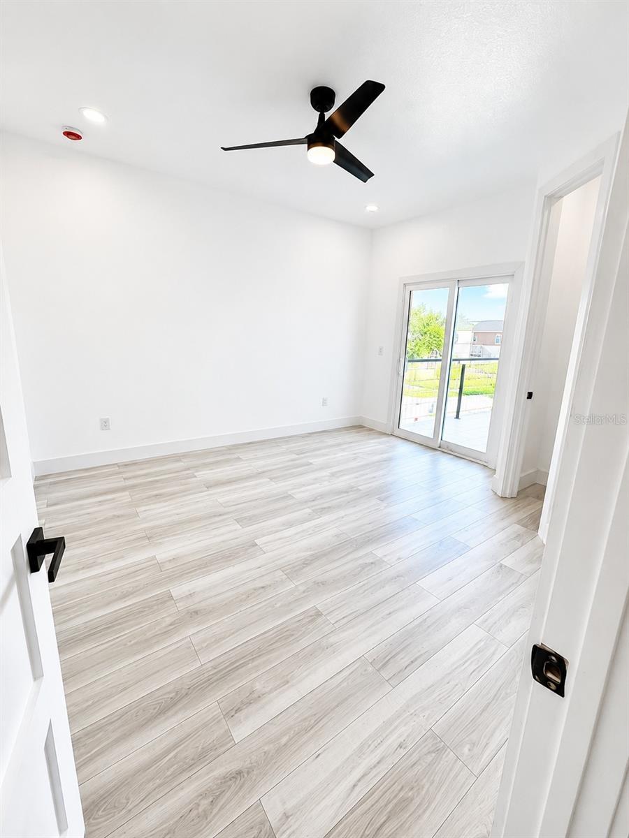 6510 Simone Shores Cir Property Photo 16