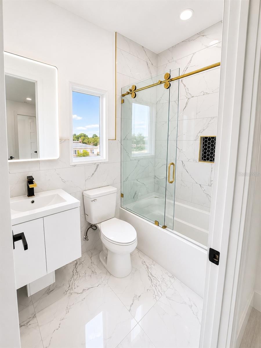 6510 Simone Shores Cir Property Photo 17