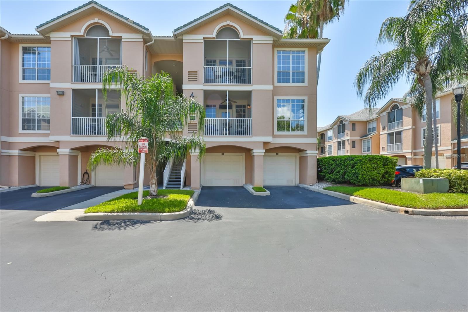 3312 BAY CLUB CIR #3312 Property Photo 1
