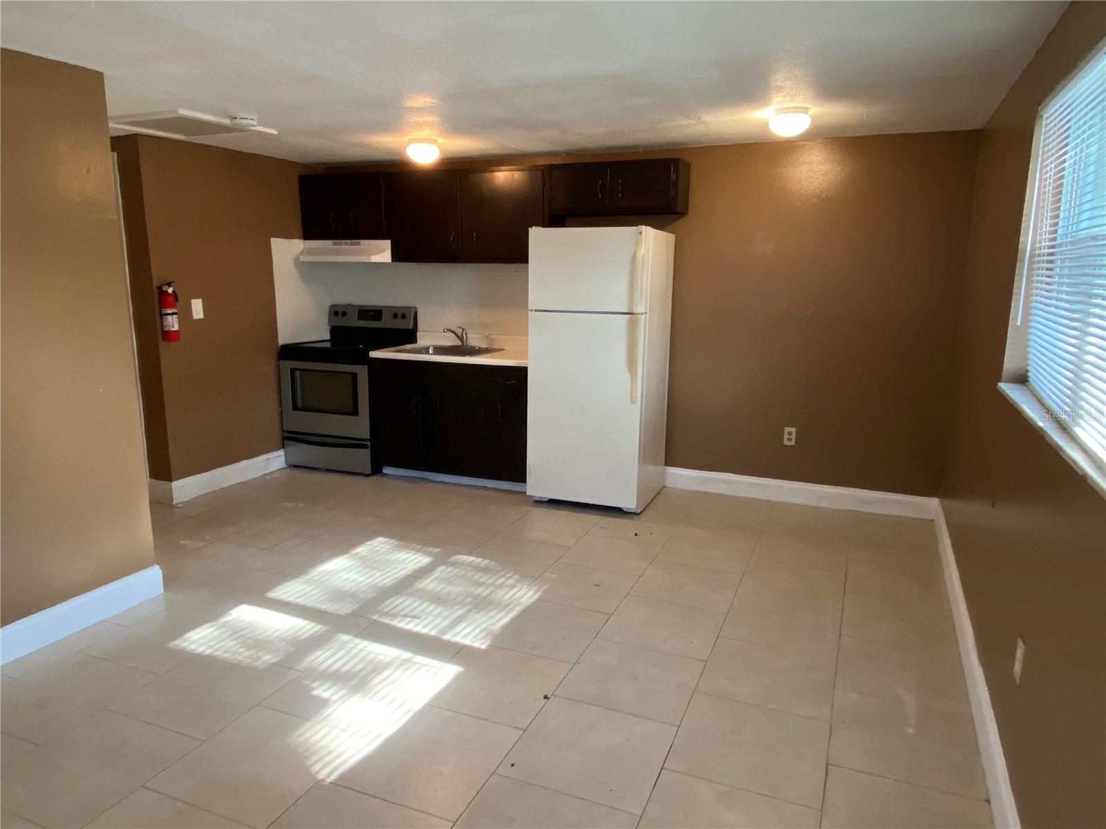 1609 E 143rd Ave #105-108 Property Photo 2