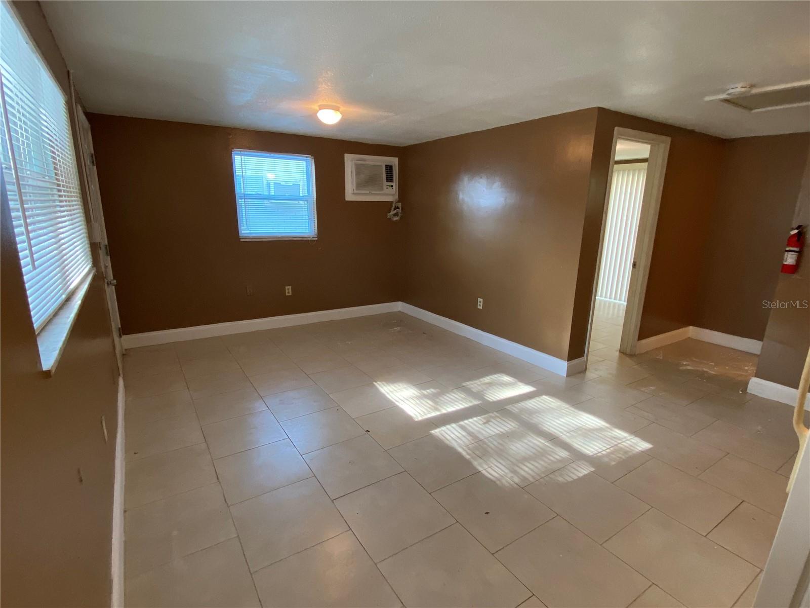 1609 E 143rd Ave #105-108 Property Photo 3