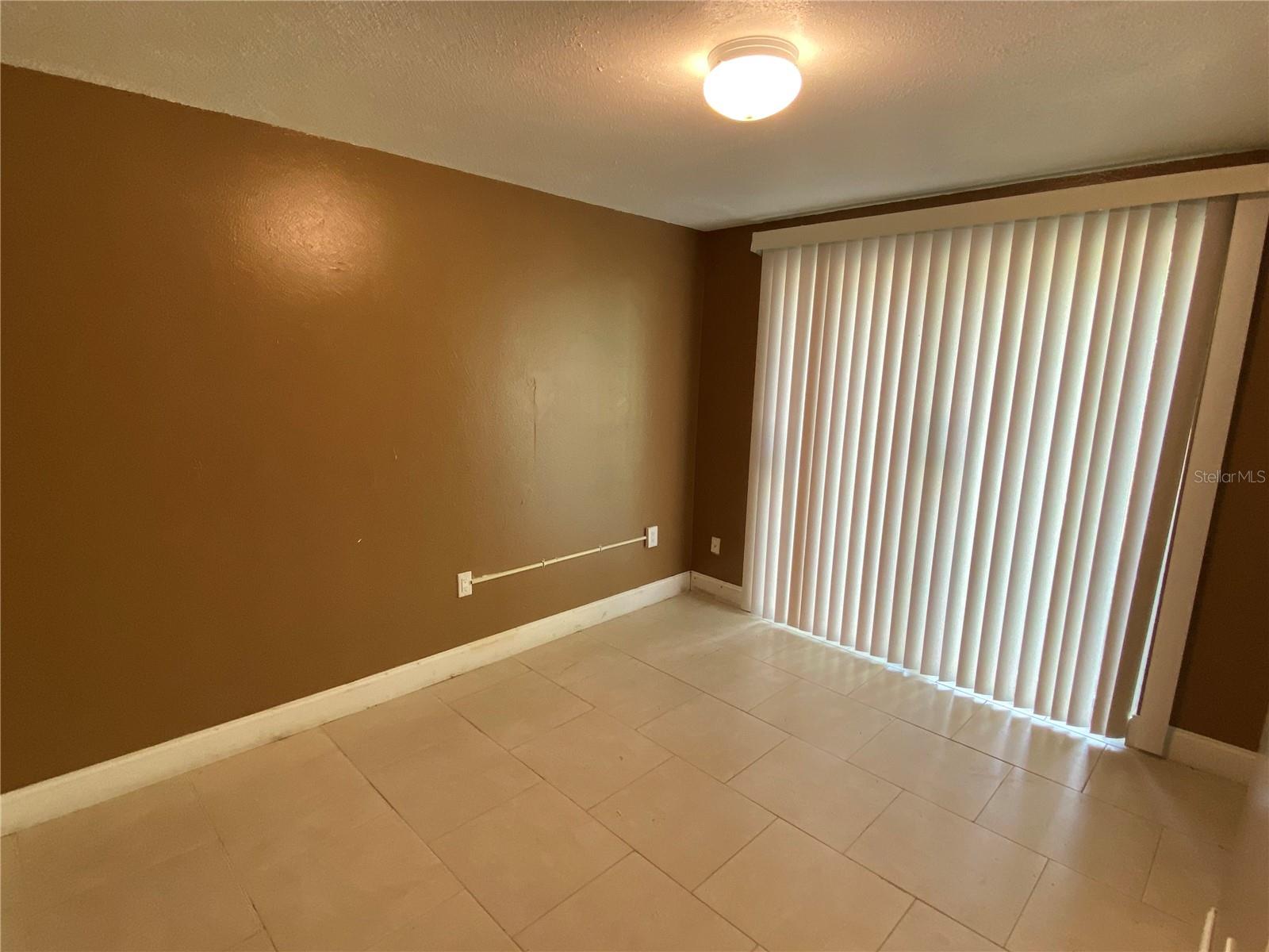 1609 E 143rd Ave #105-108 Property Photo 4