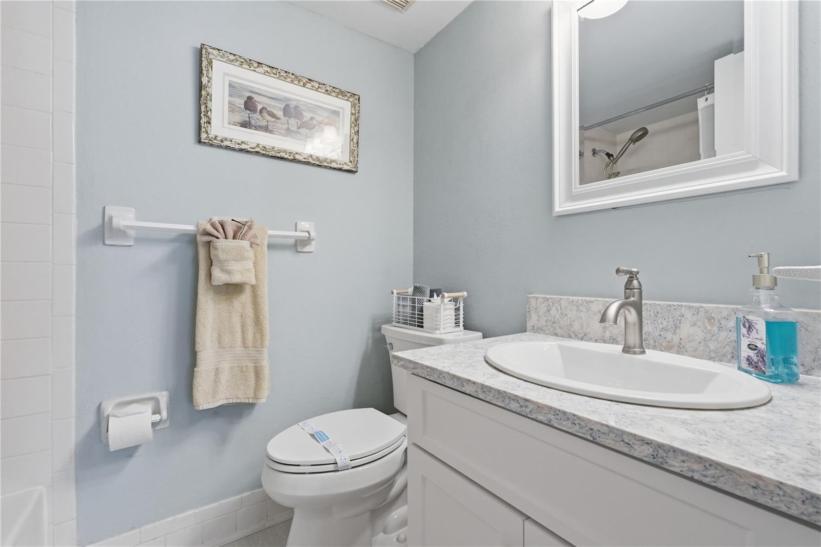 240 Cypress Ln #240 Property Photo 18