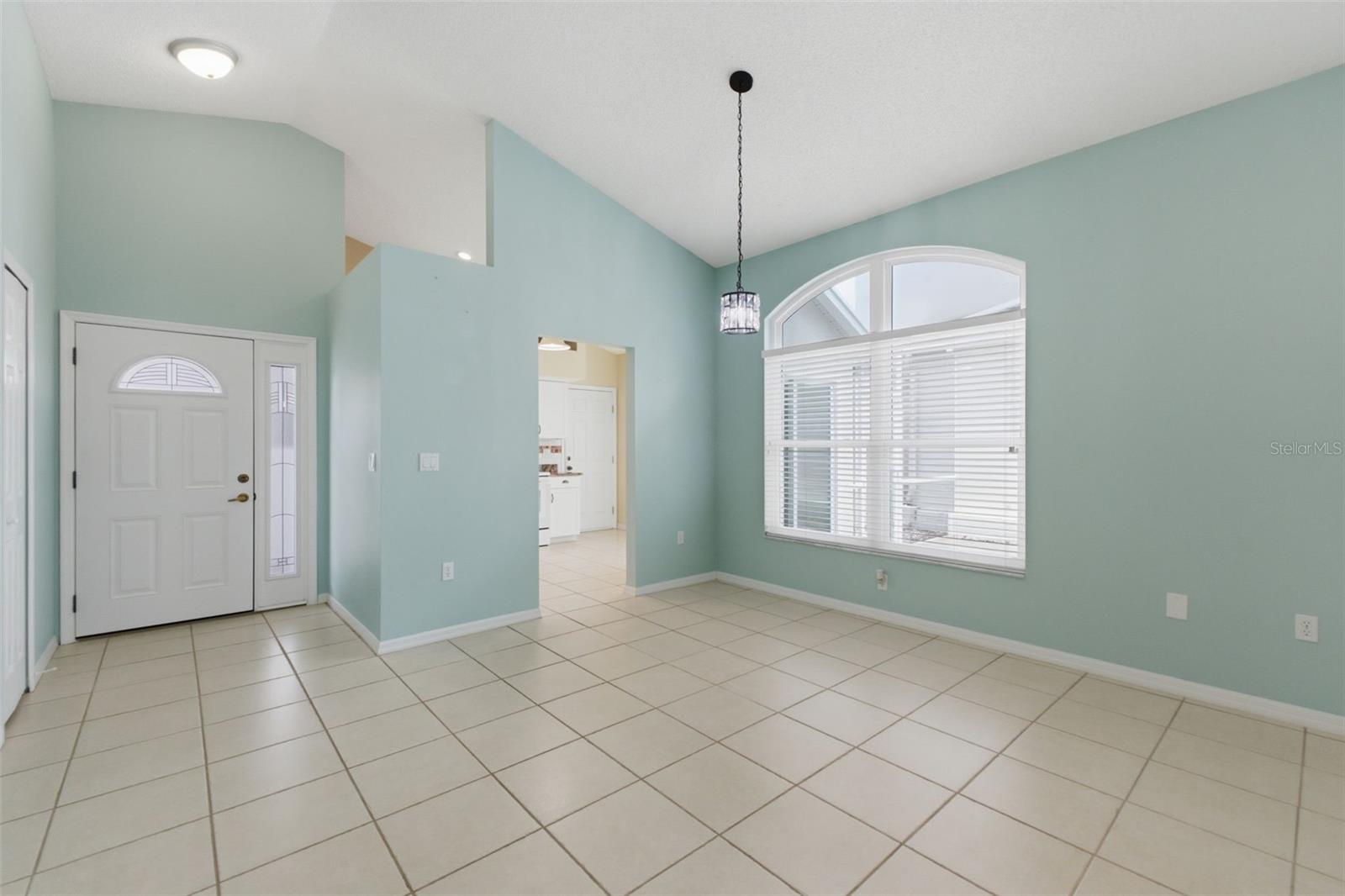 10428 Casa Grande Cir Property Photo 6