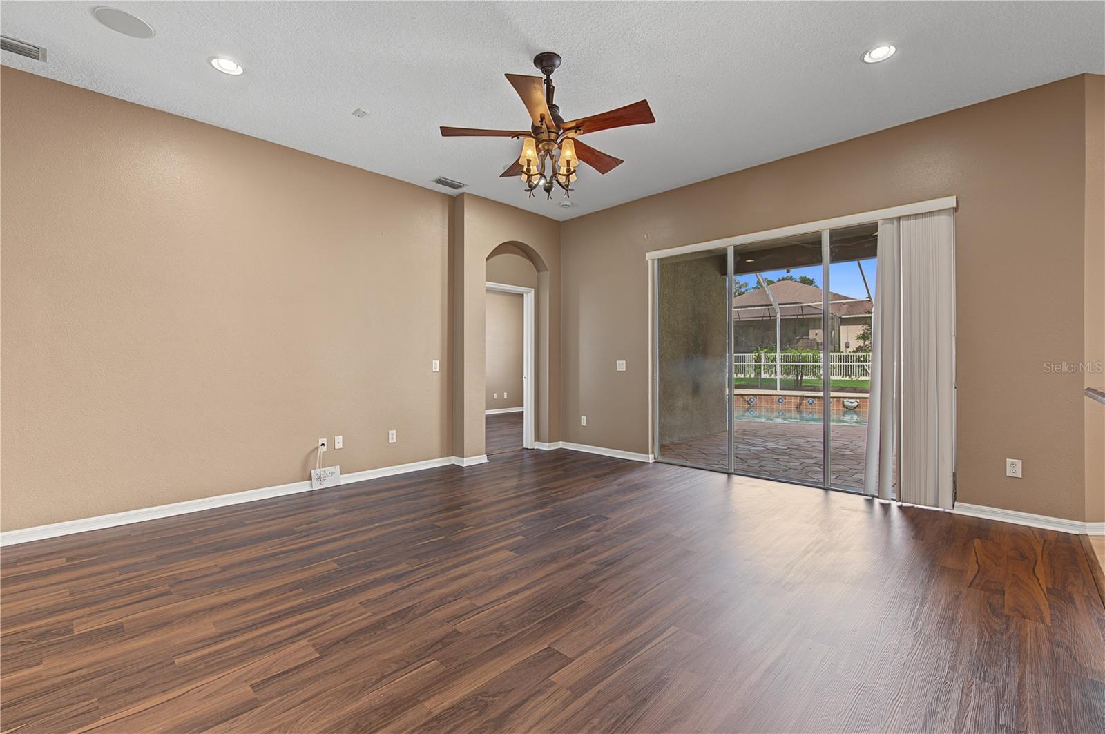 2418 Blue Stone Ct Property Photo 13