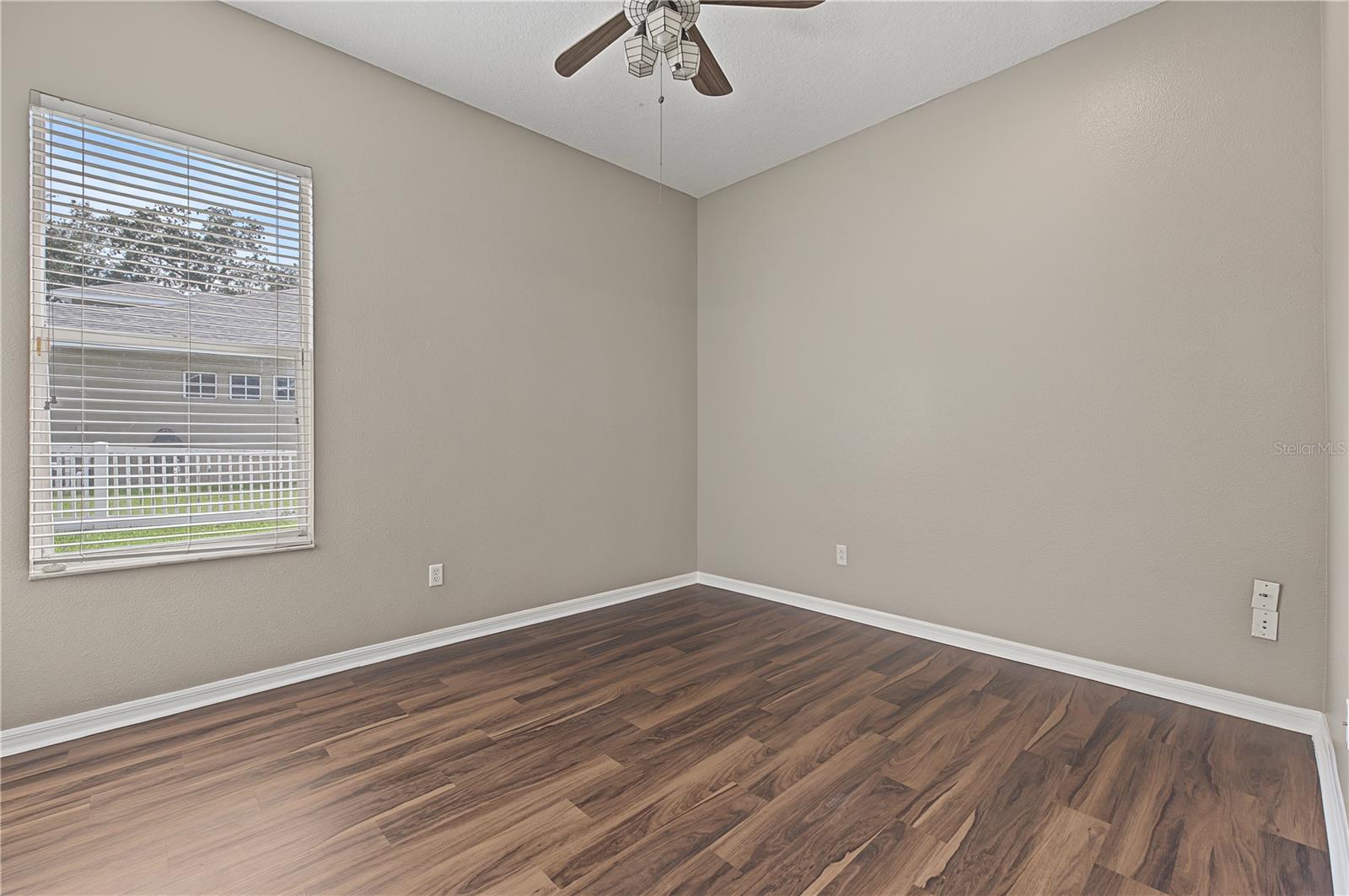 2418 Blue Stone Ct Property Photo 28