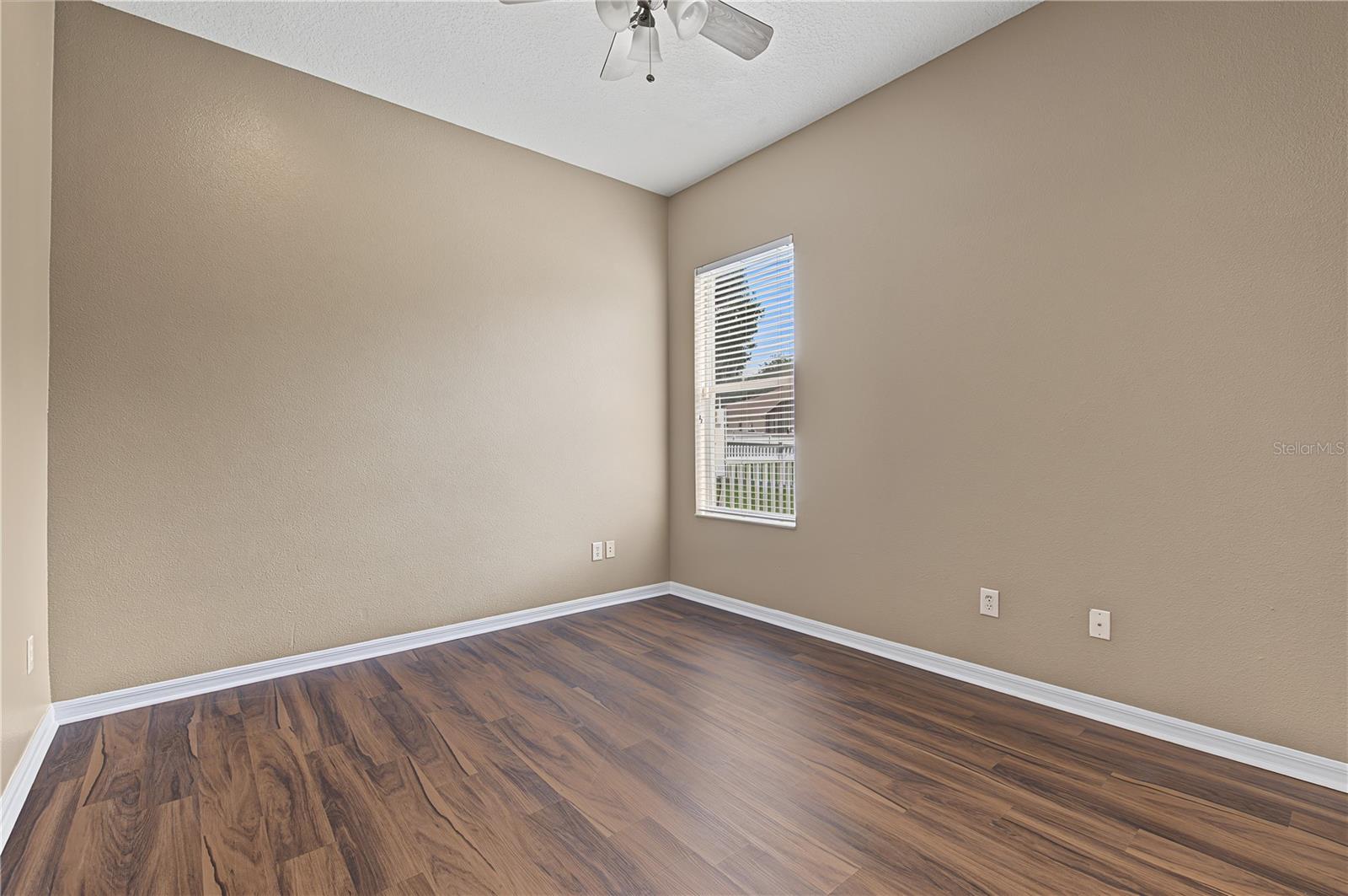 2418 Blue Stone Ct Property Photo 31