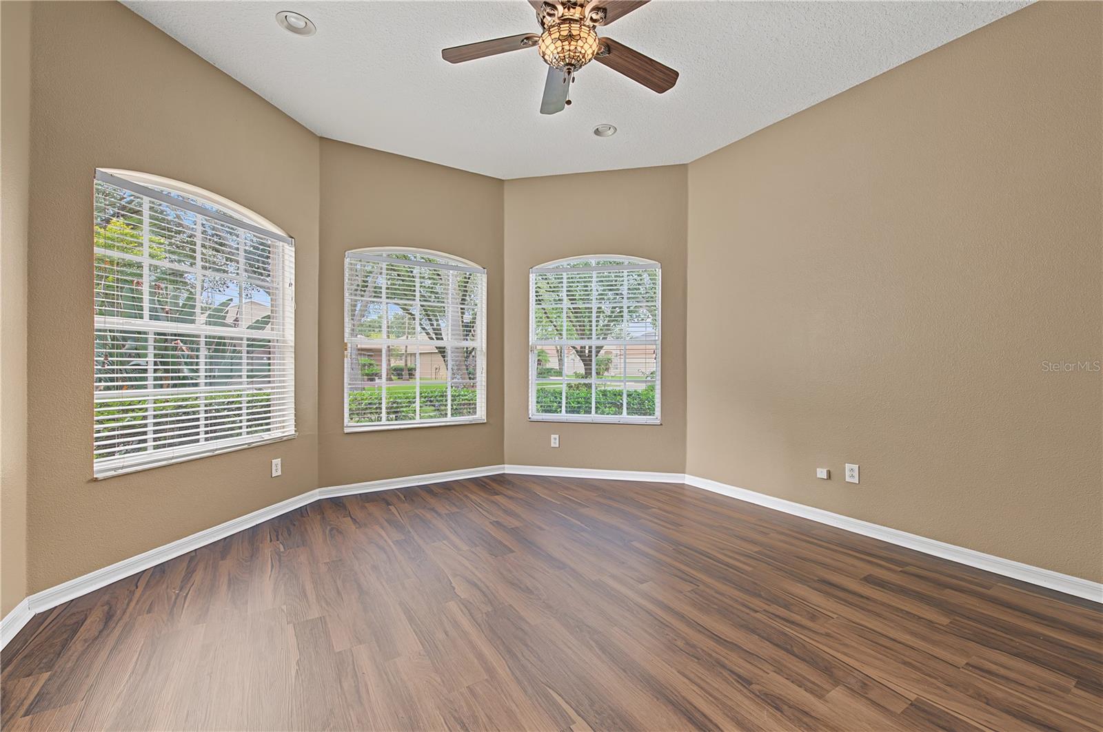 2418 Blue Stone Ct Property Photo 35