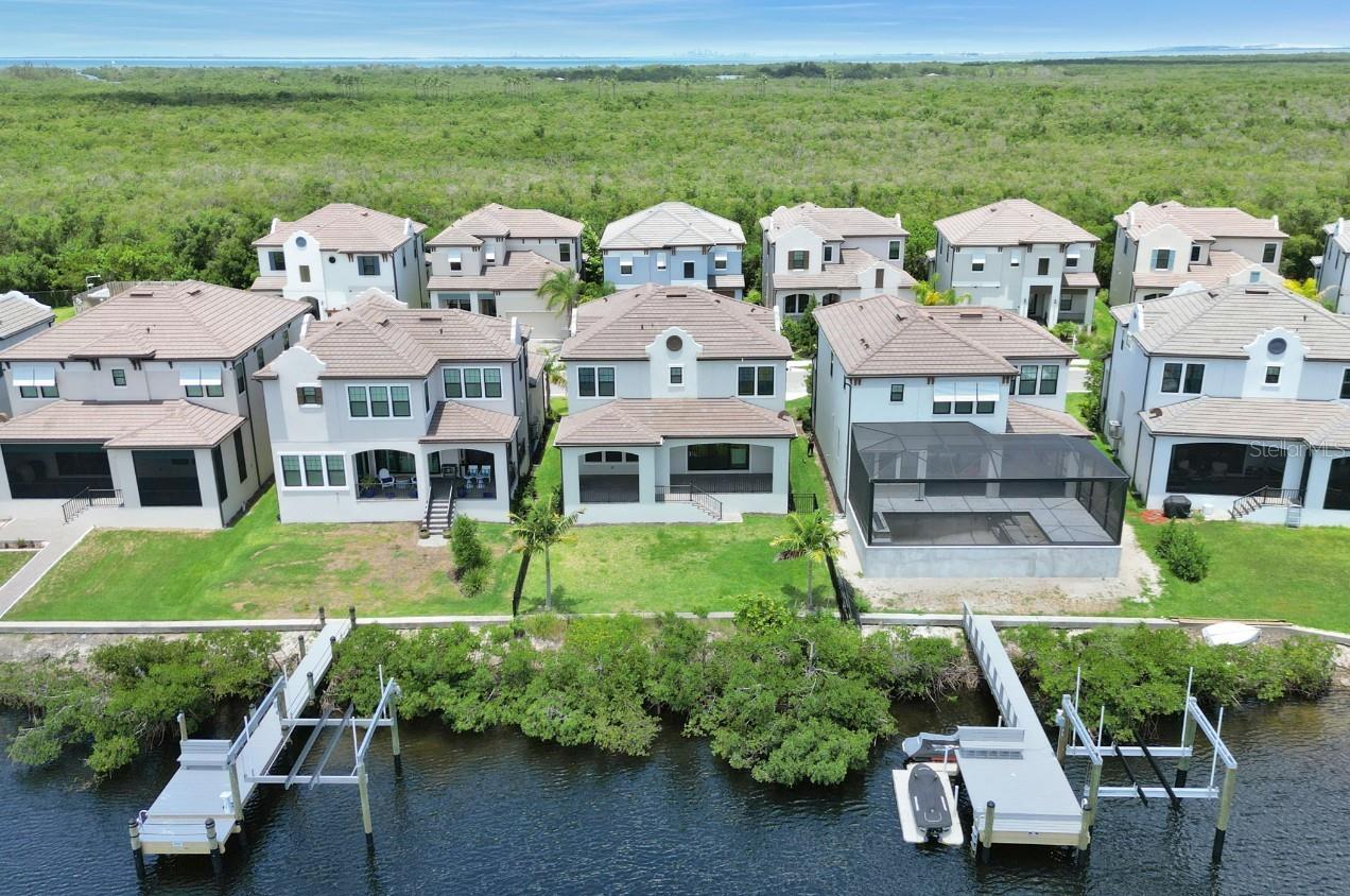 1112 Seagrape Dr Property Photo 55