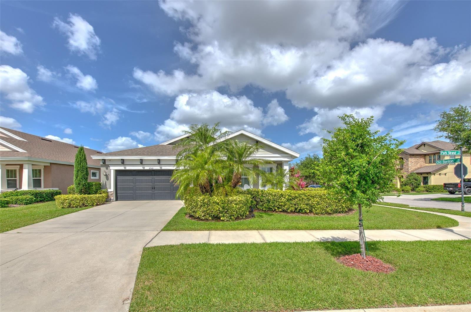 6540 Park Strand Dr Property Photo 1