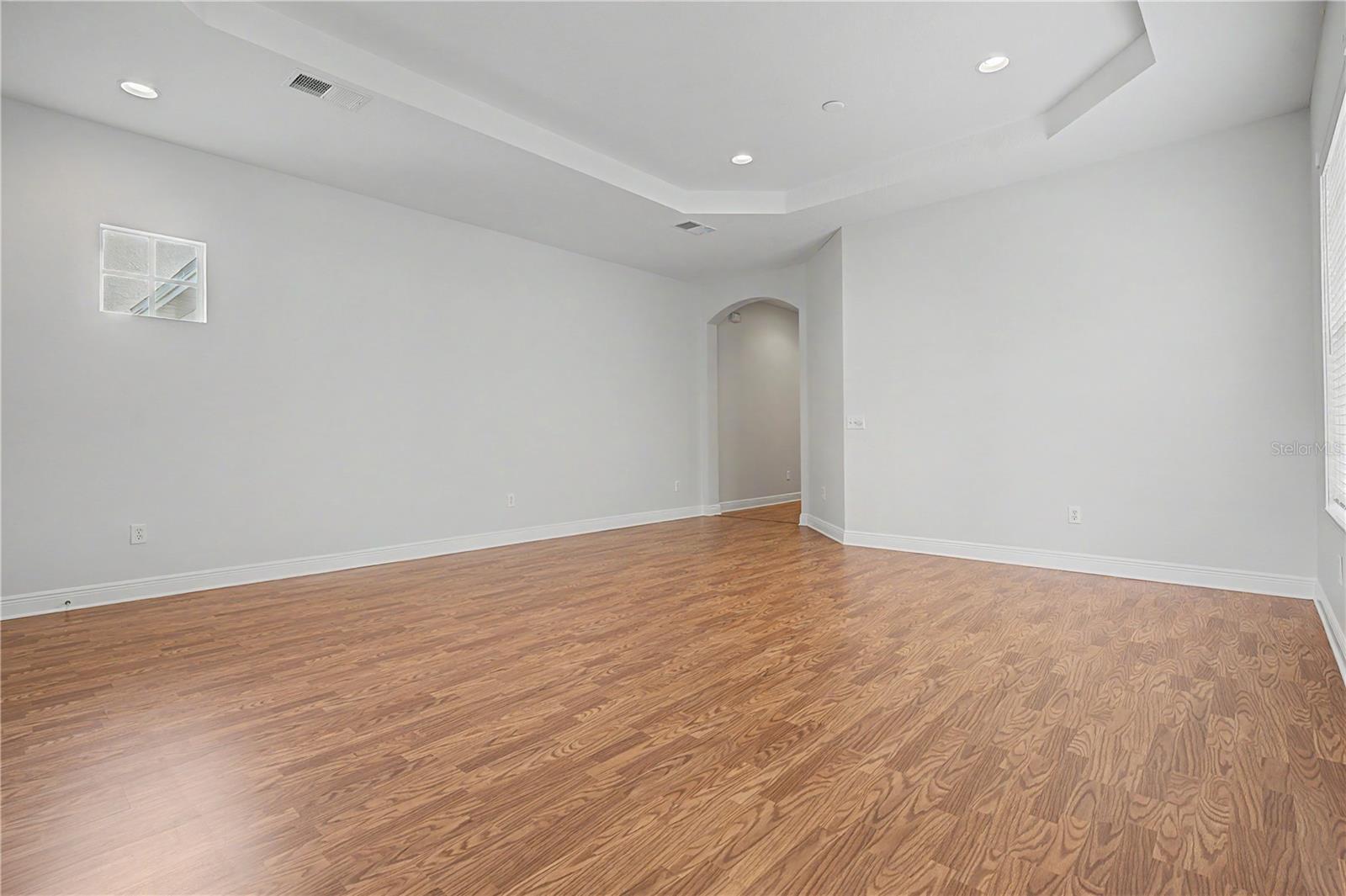 8152 Lagerfeld Dr Property Photo 9