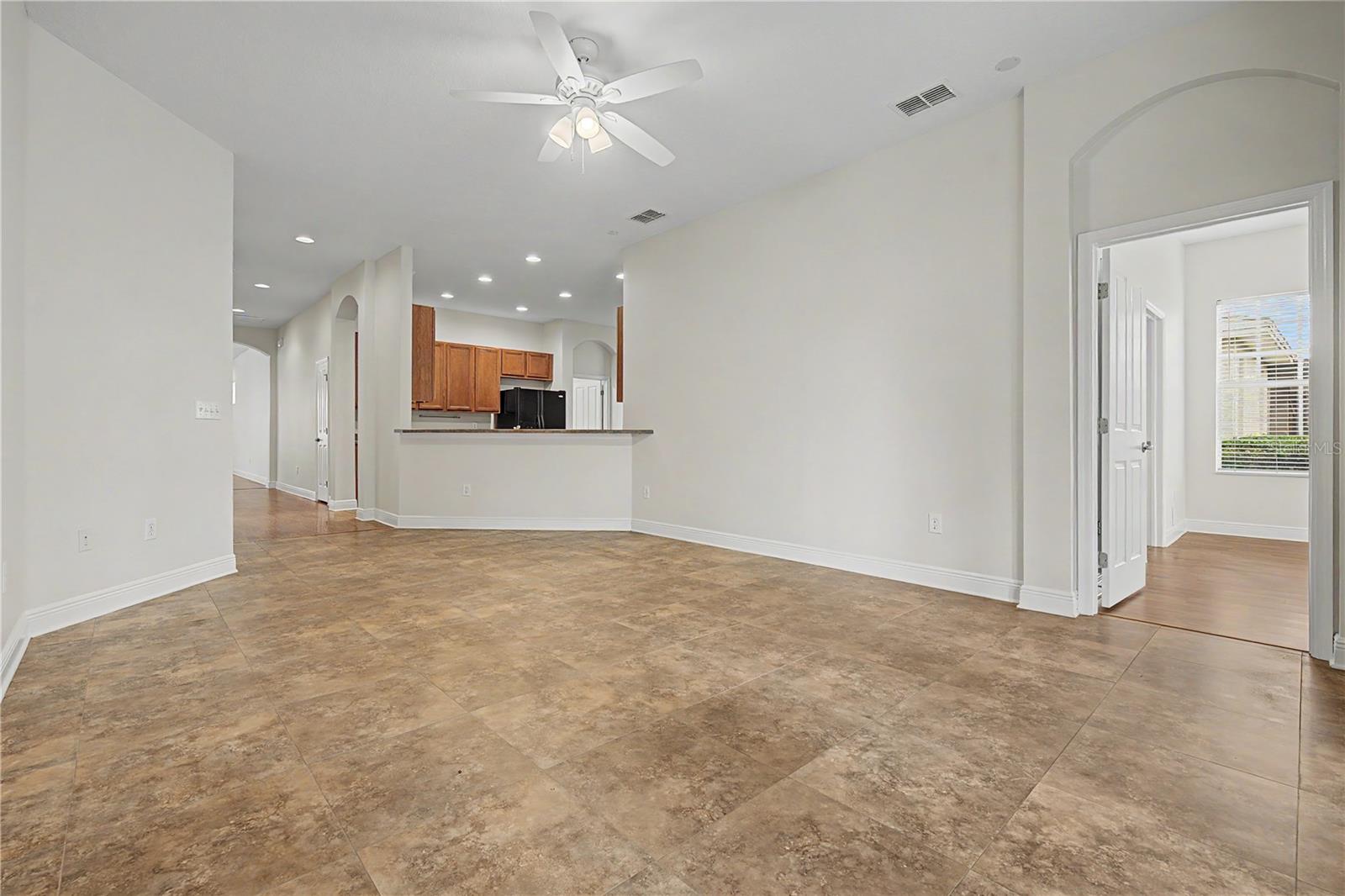 8152 Lagerfeld Dr Property Photo 12