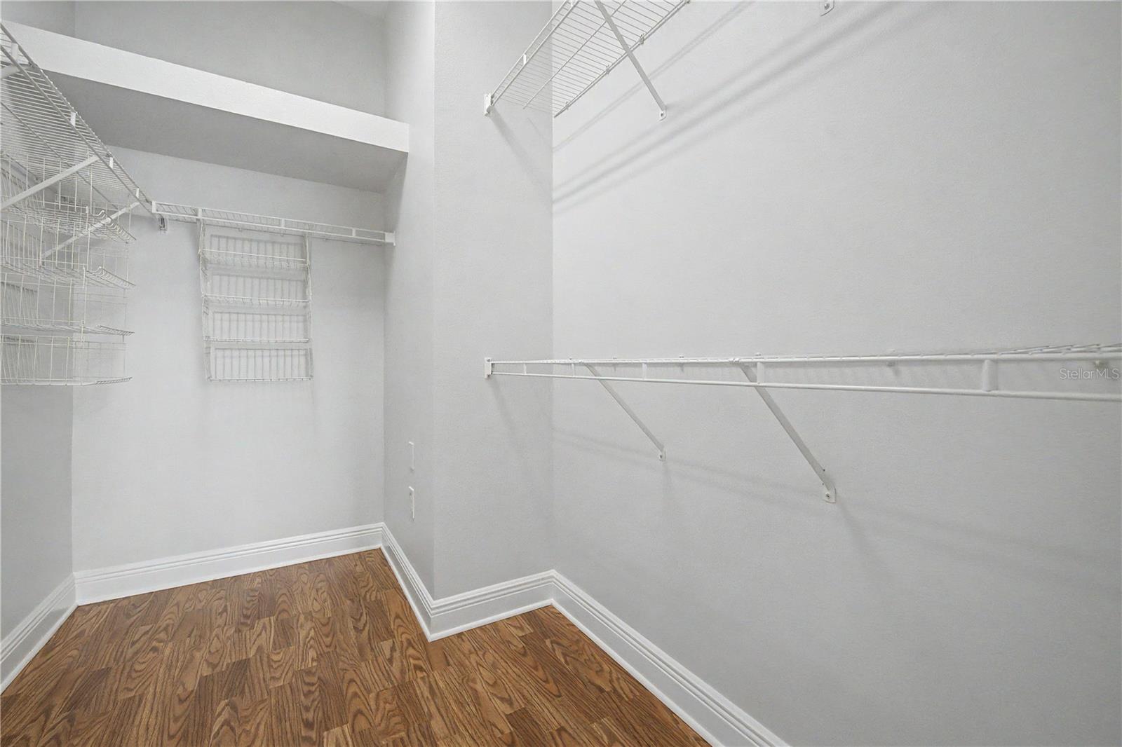 8152 Lagerfeld Dr Property Photo 23