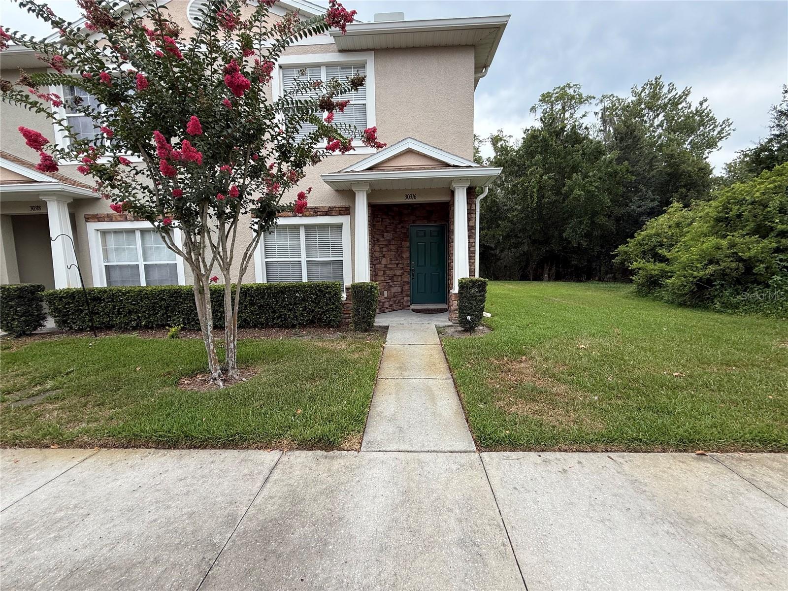 30316 ELDERWOOD DR Property Photo 1