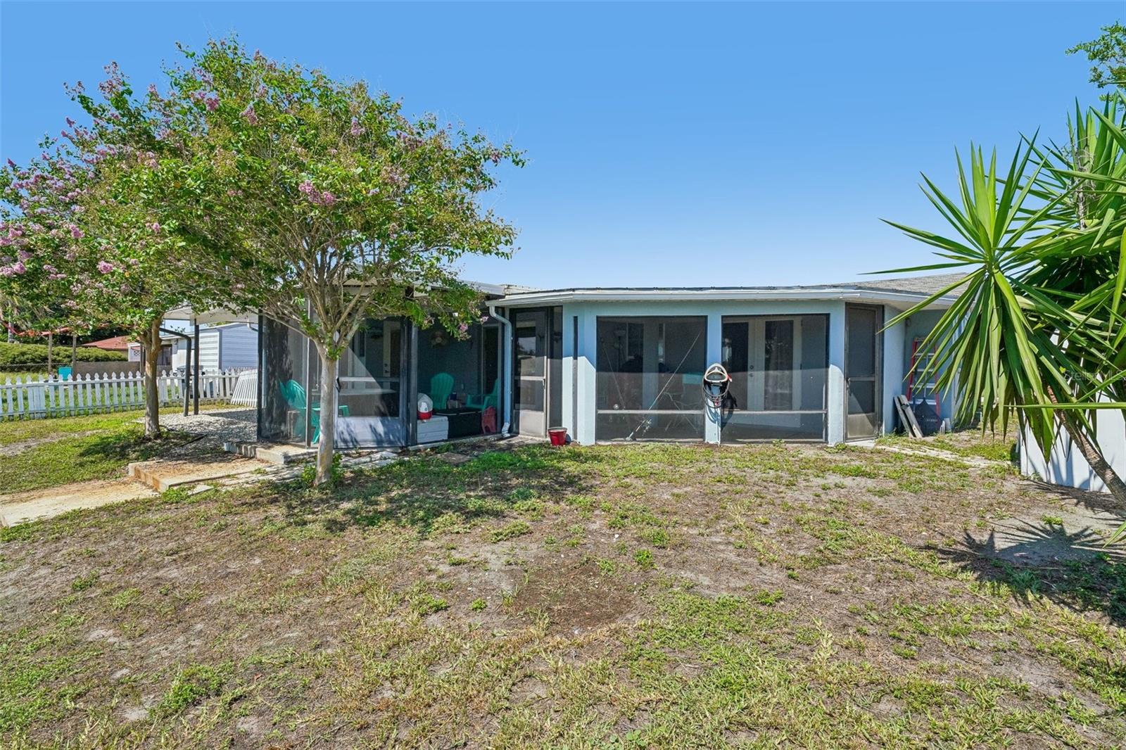 1133 Grand Blvd Property Photo 24