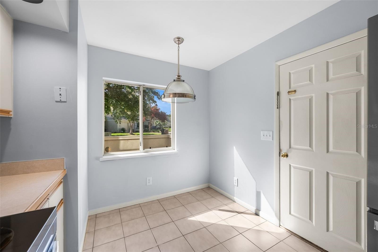 1767 Se 27th Loop Property Photo 11