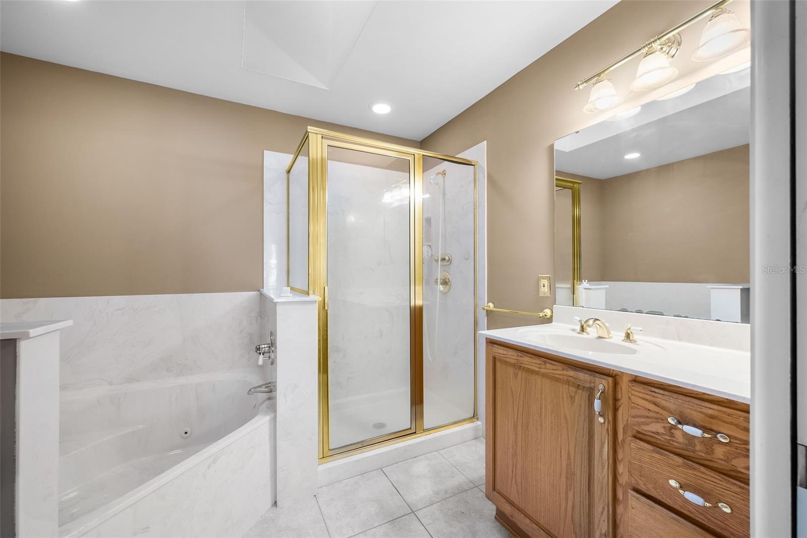 1767 Se 27th Loop Property Photo 21