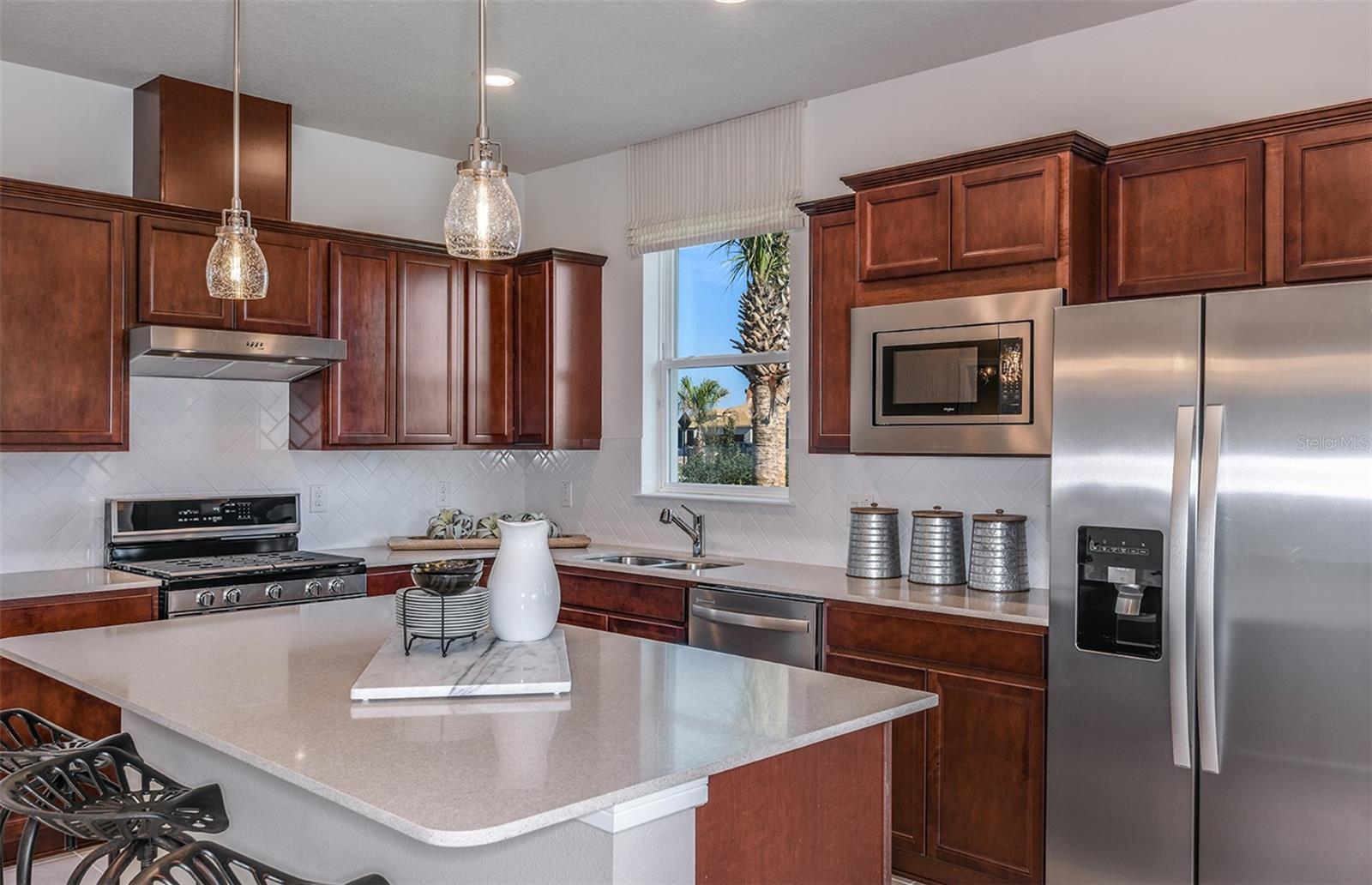 12416 Adobe St Property Photo 4