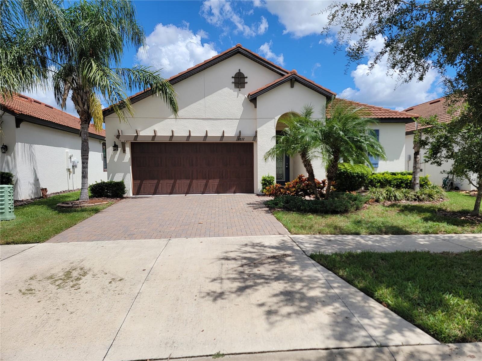 16852 Scuba Crest St Property Photo 1
