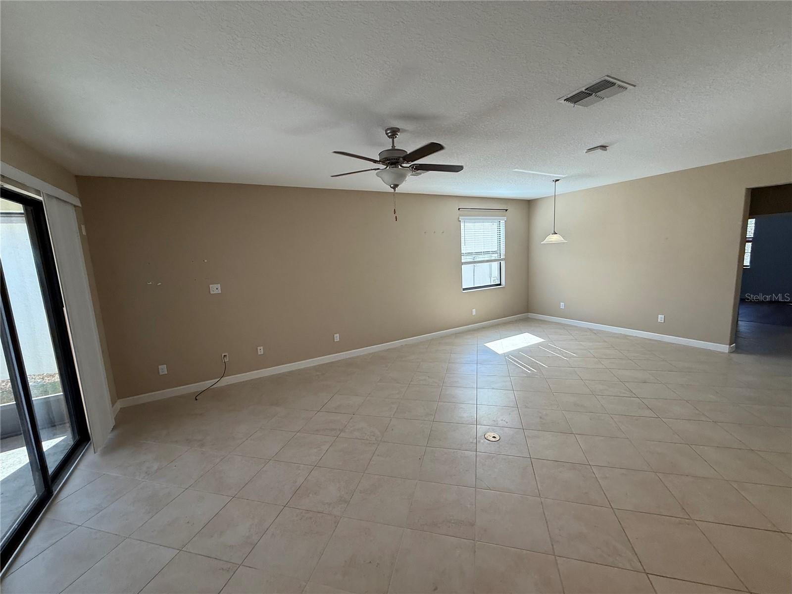 16852 Scuba Crest St Property Photo 6