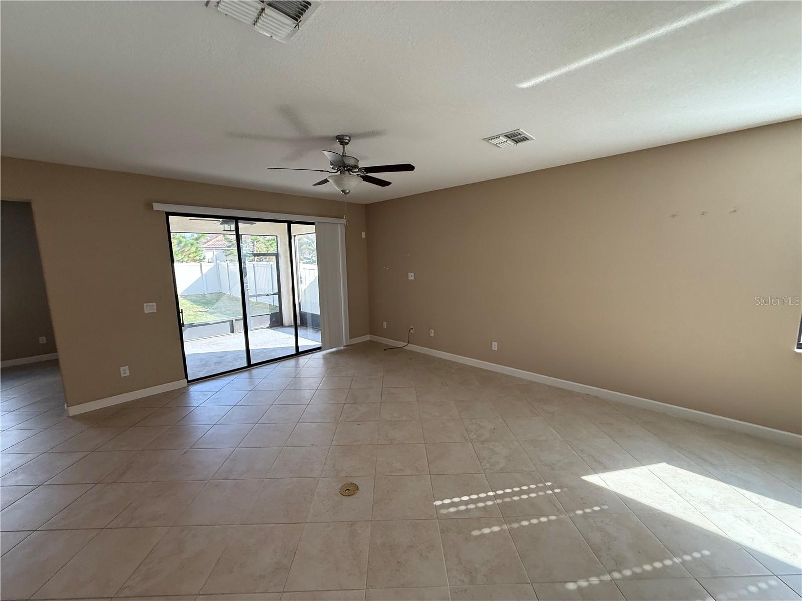 16852 Scuba Crest St Property Photo 8