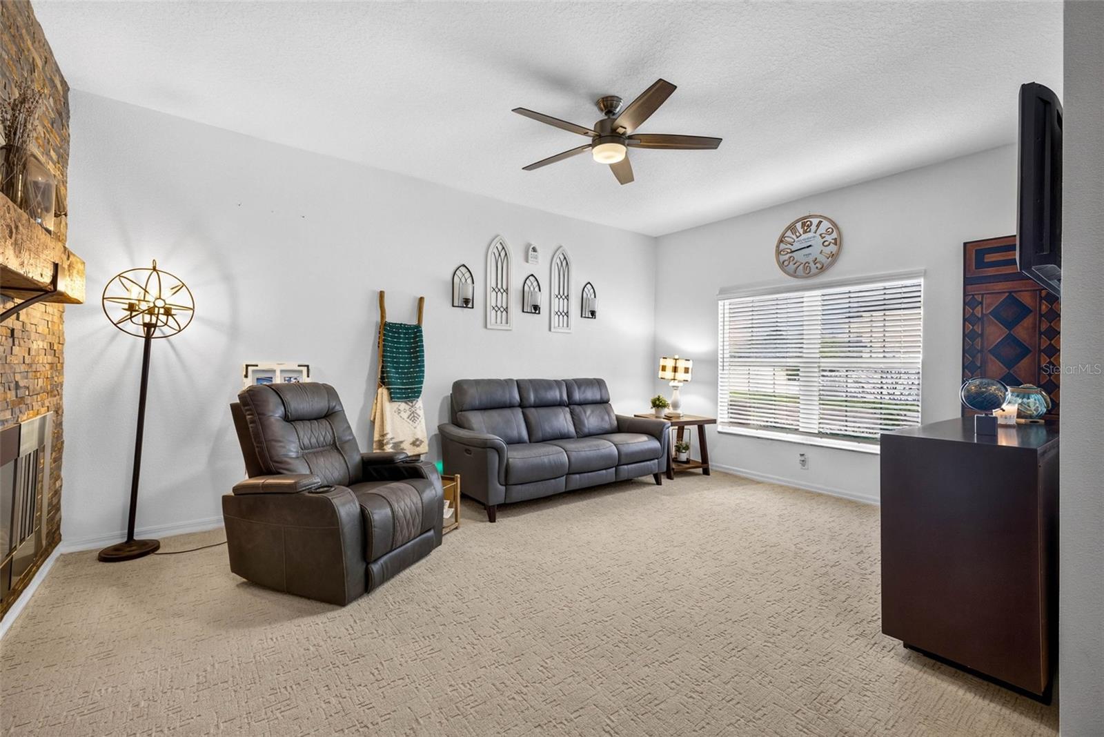 11514 Leland Groves Dr Property Photo 8