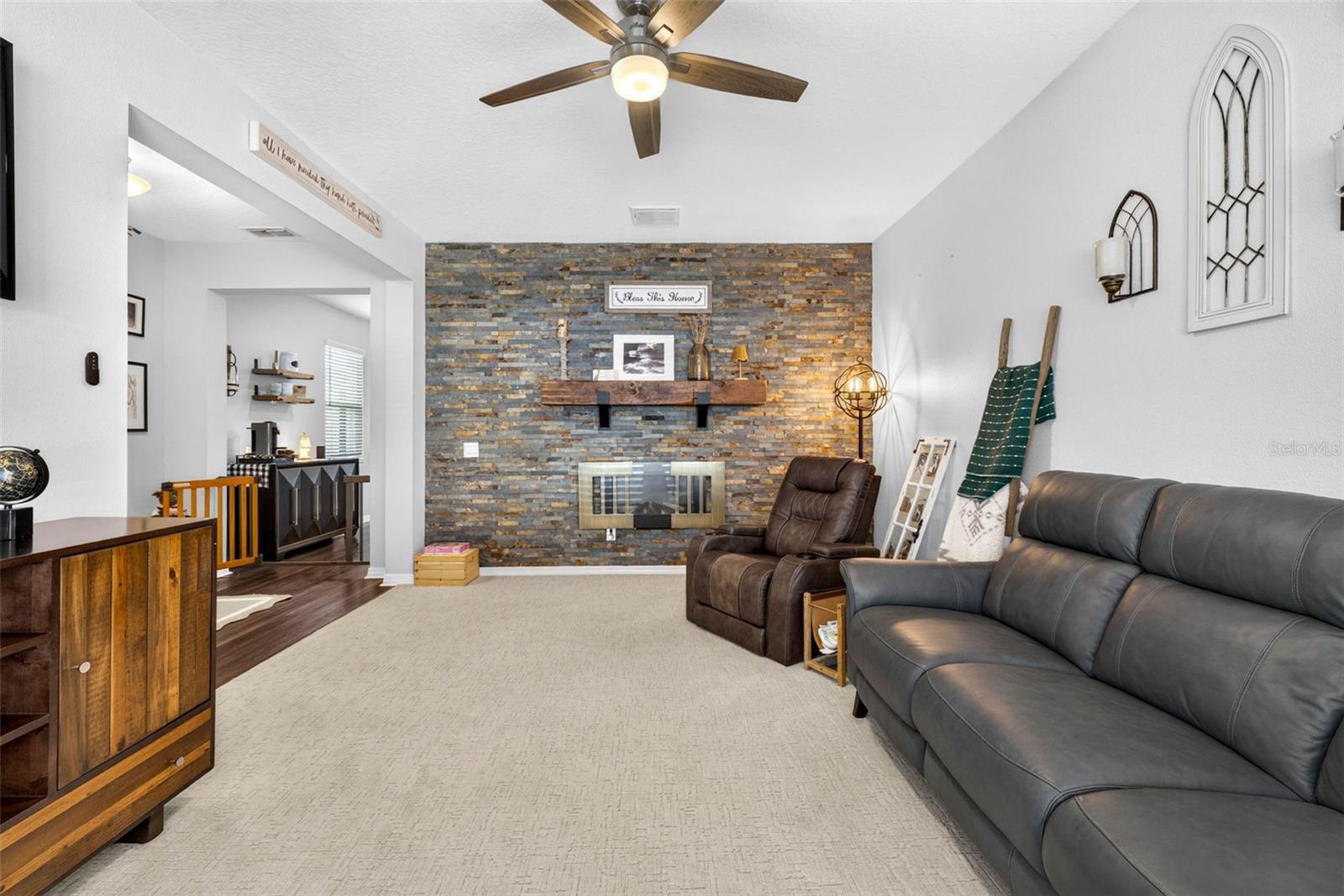 11514 Leland Groves Dr Property Photo 10