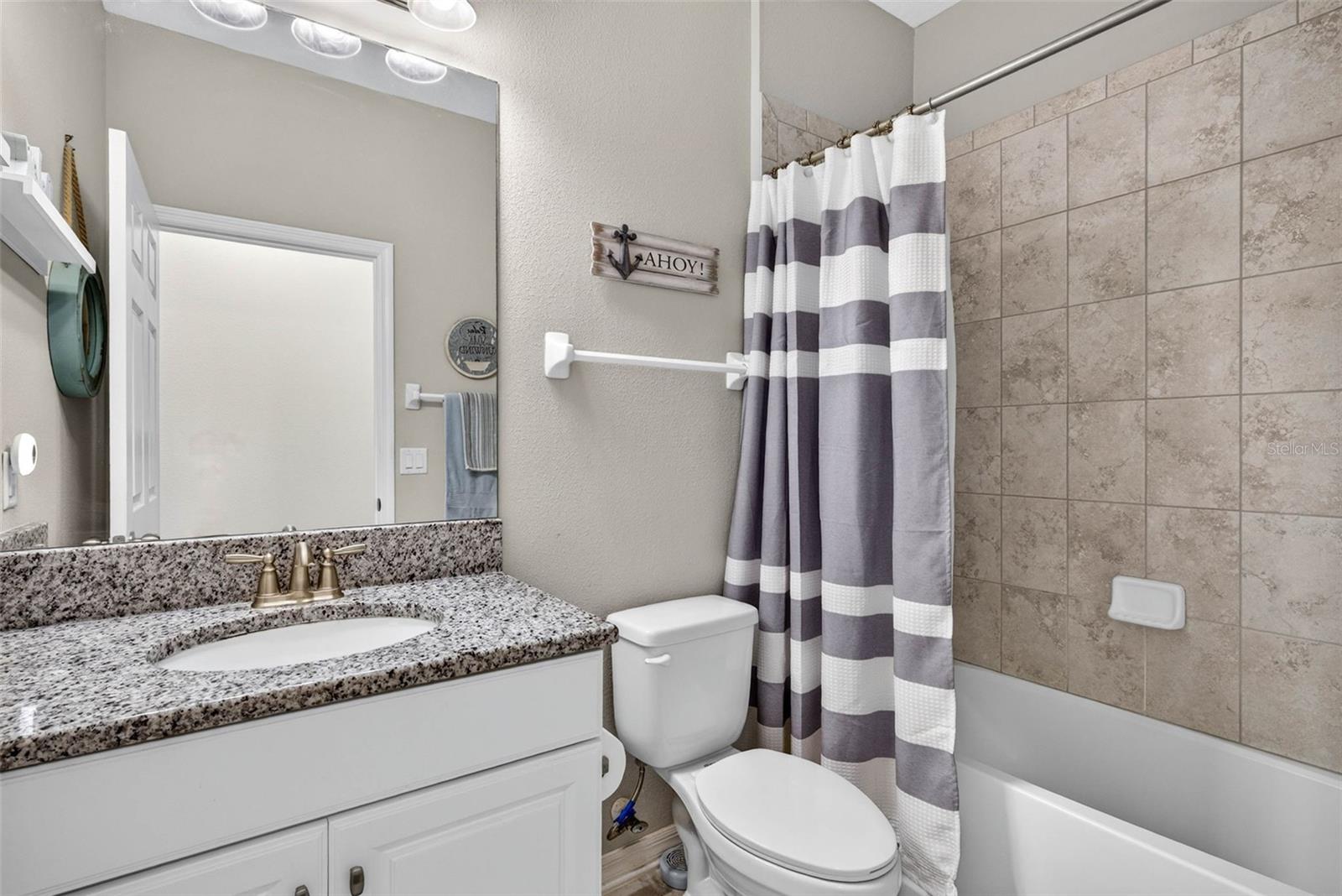 11514 Leland Groves Dr Property Photo 23
