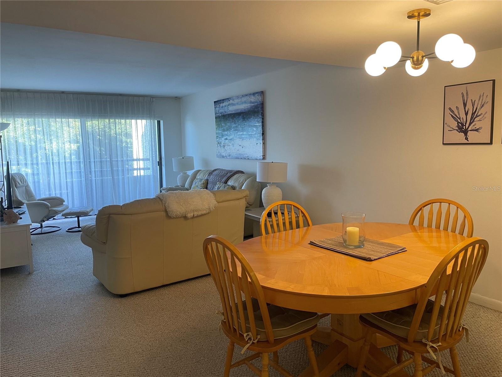 106 1st St E #210 Property Photo 5