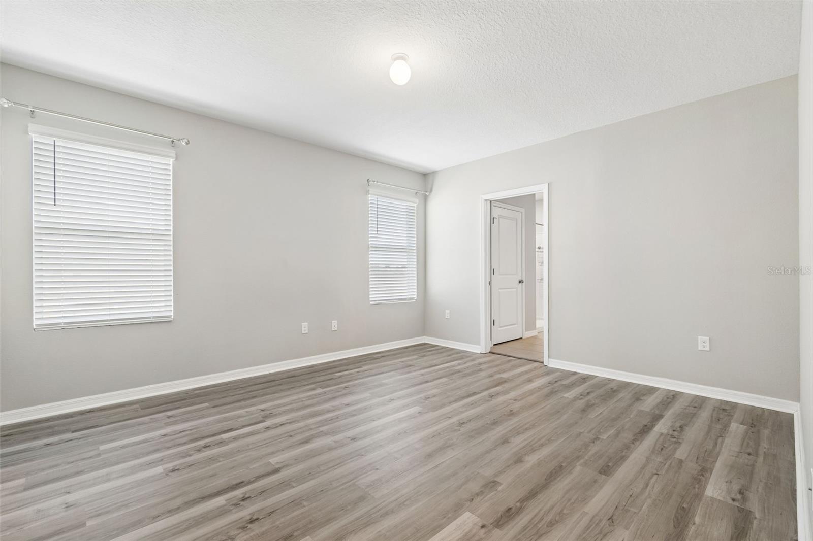 16734 Trite Bend St Property Photo 27