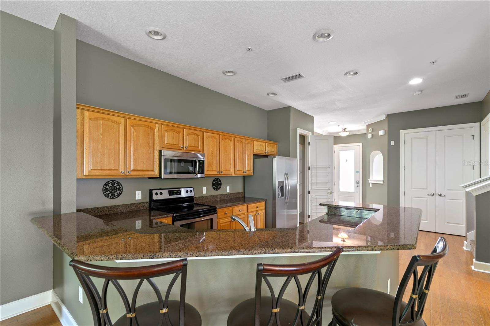 11504 Bellamar St Property Photo 8