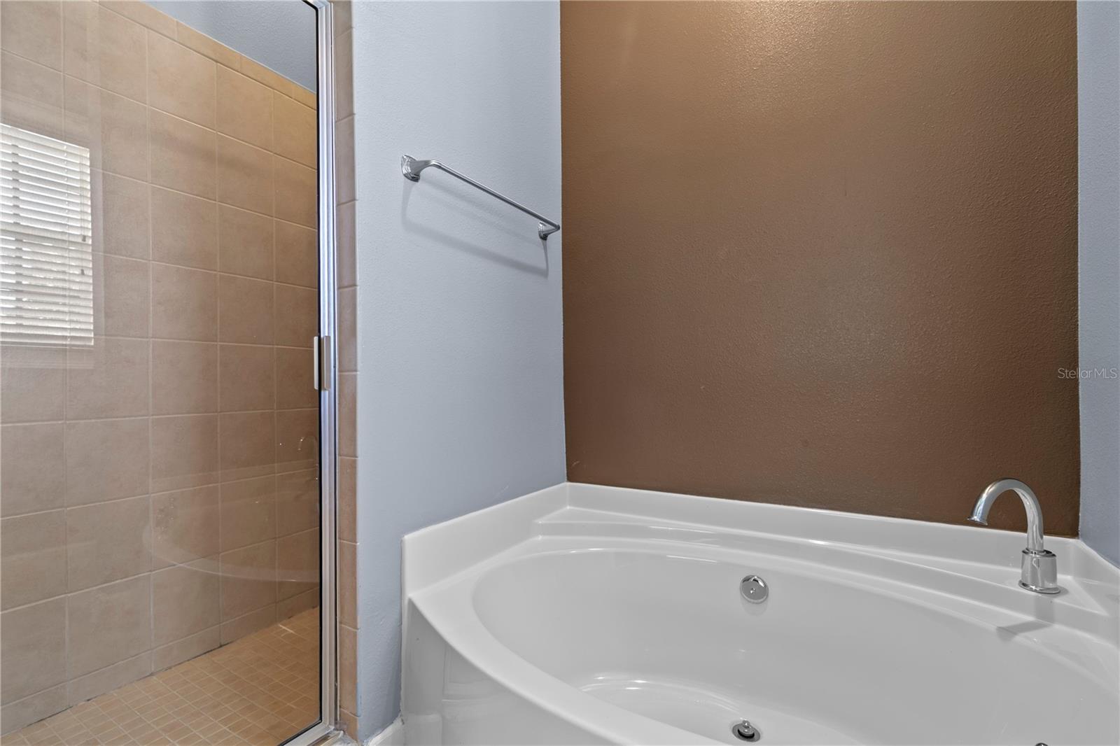 11504 Bellamar St Property Photo 31