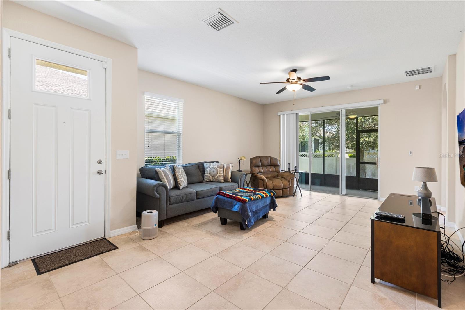 7727 Timberview Loop Property Photo 7