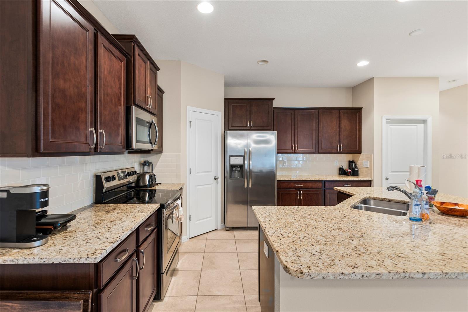 7727 Timberview Loop Property Photo 12