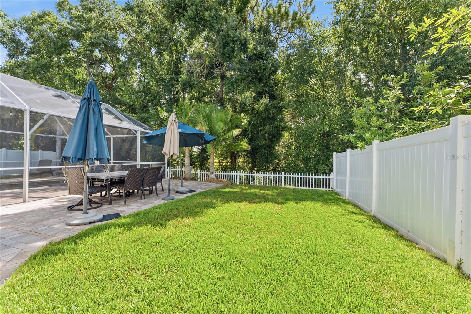 15629 Eastbourn Dr Property Photo 38