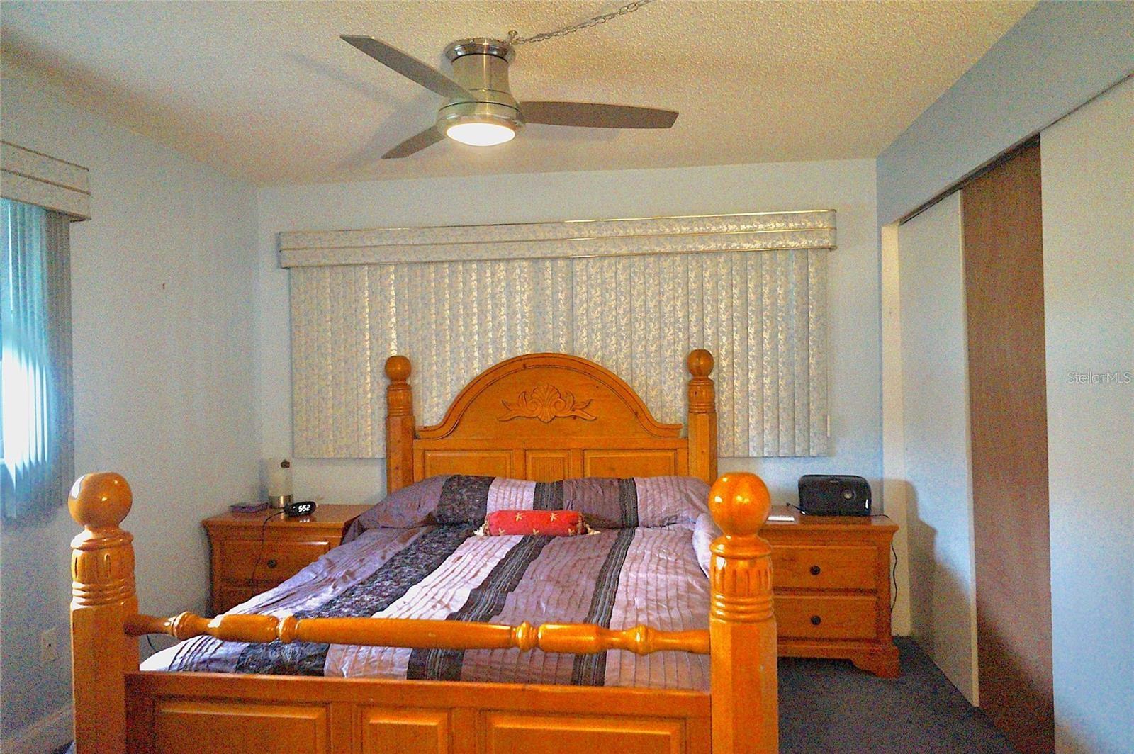 6890 Versailles N #10 Property Photo 13